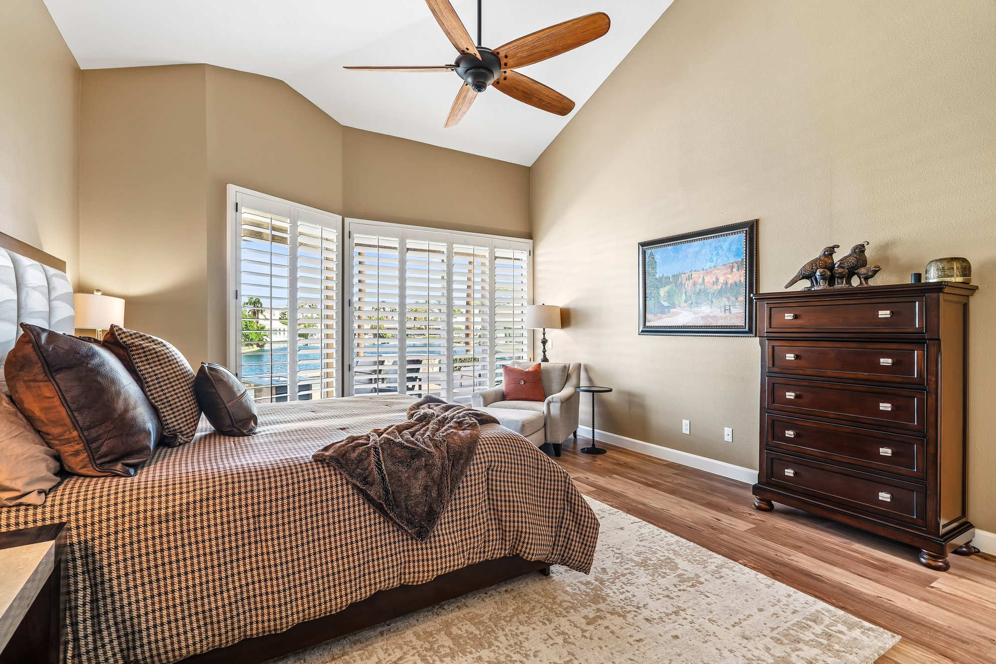  where  desert light meets the water’s edge - 物件實景