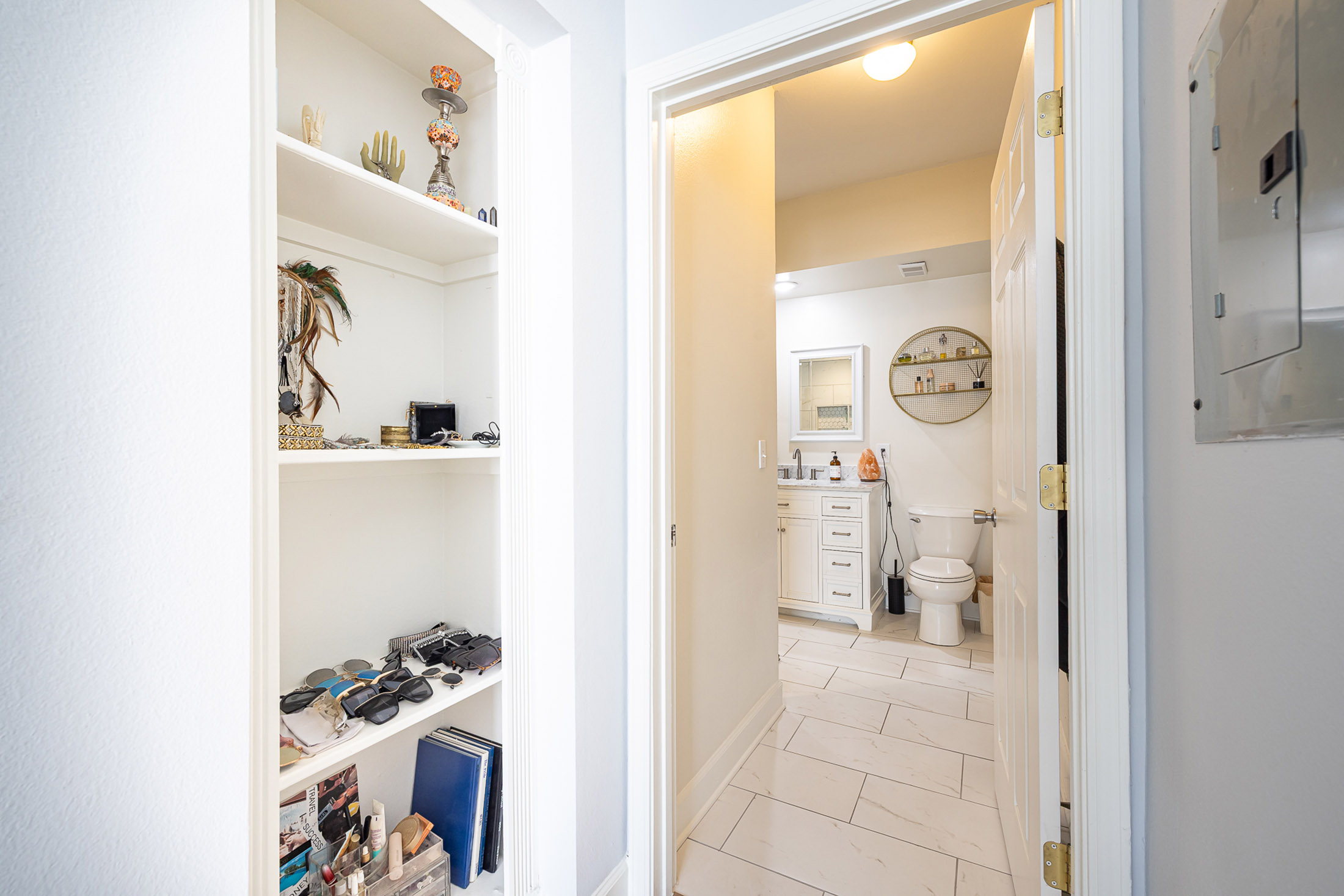  Beautiful One Bedroom Condo in a Sought-after Community - 物件實景