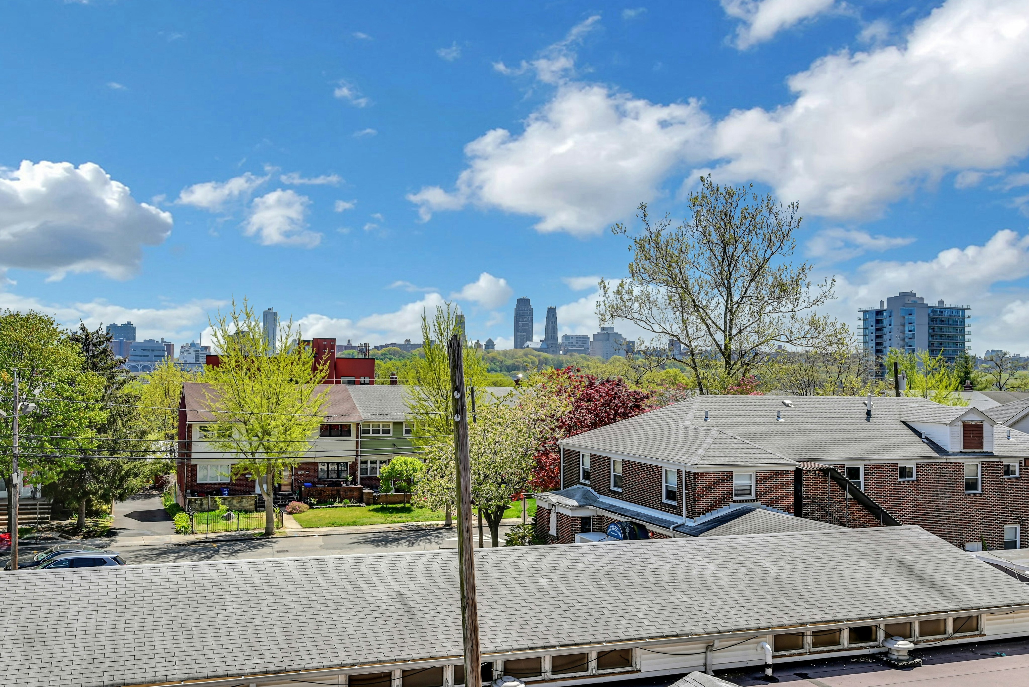  349 Undercliff Avenue, Edgewater, NJ 07020 - 物件實景