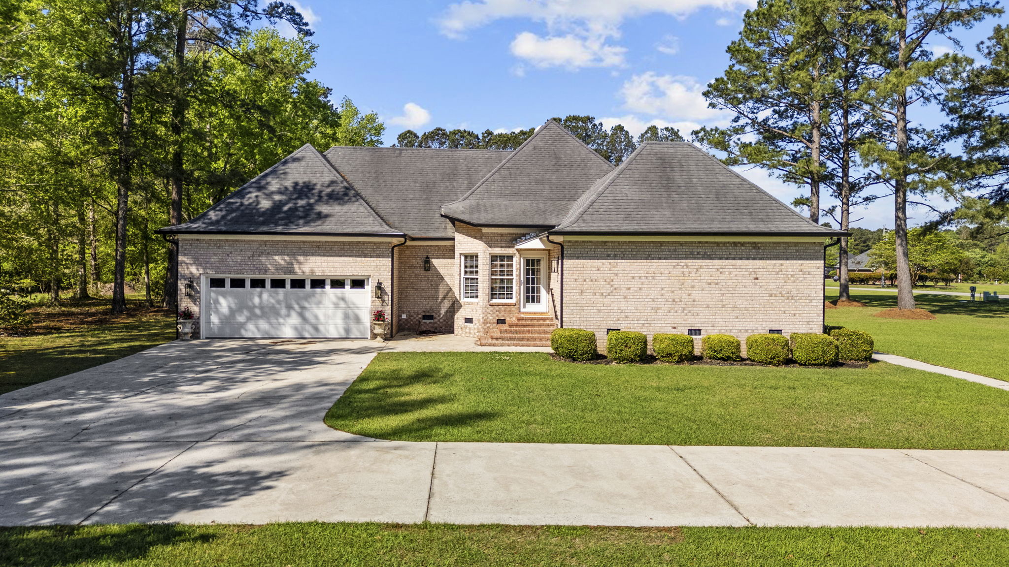 Conway, South Carolina, 29526, United States, 3 Bedrooms Bedrooms, ,2 BathroomsBathrooms,Residential,For Sale,1923656