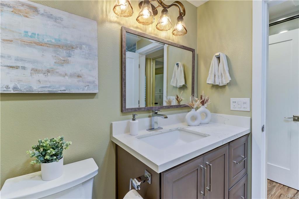 Laguna Woods, California, CA, United States, 2 Bedrooms Bedrooms, ,Residential,For Sale,2006488