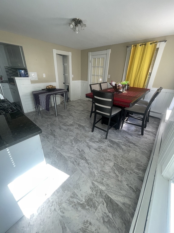 Marlborough, Massachusetts, 01752, United States, 6 Bedrooms Bedrooms, ,3 BathroomsBathrooms,Residential,For Sale,1976368