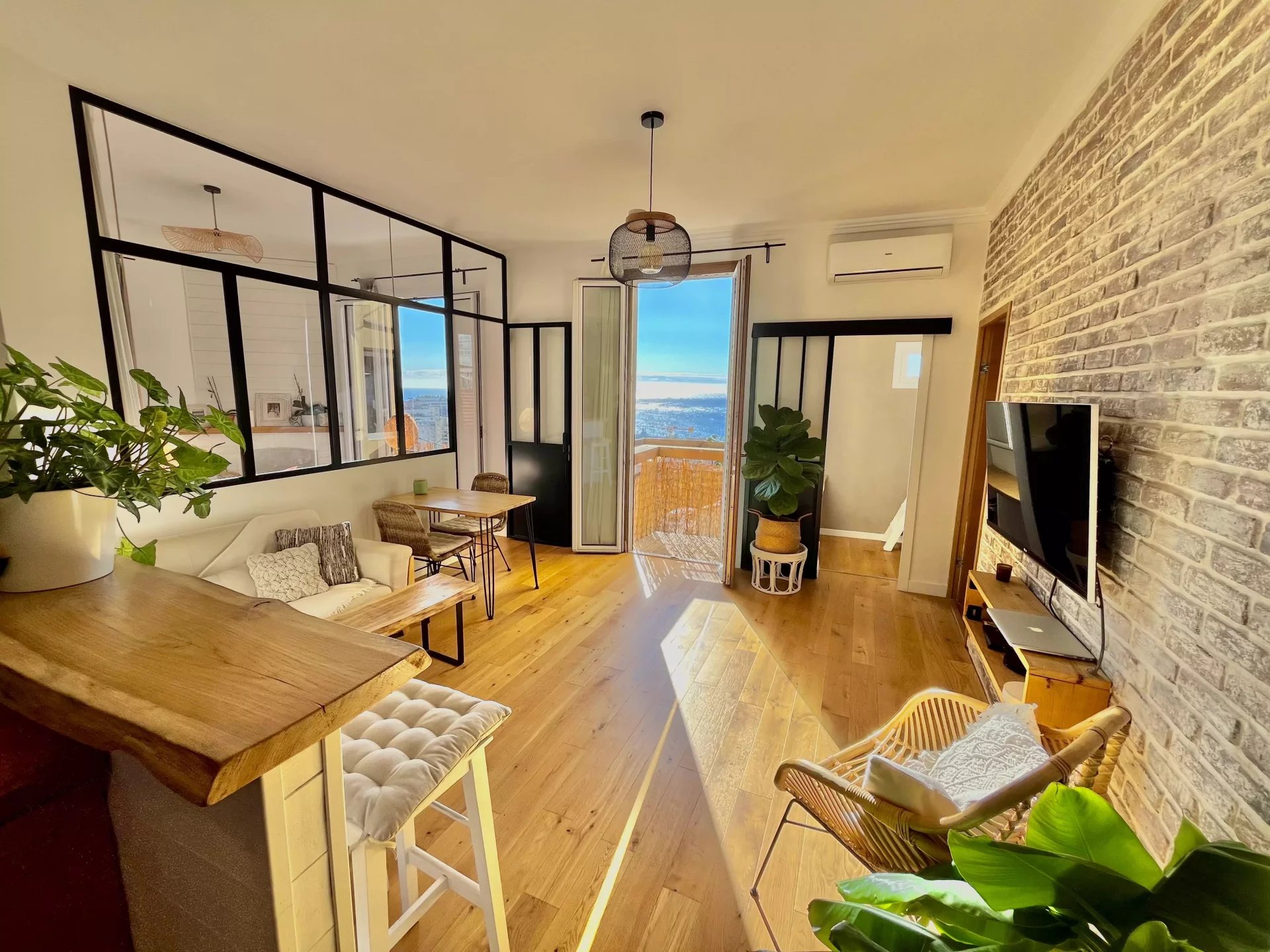 Cap-d'Ail, Provence-Alpes-Côte d?Azur, 06320, FR, 2 Bedrooms Bedrooms, ,2 BathroomsBathrooms,Residential,For Sale,1672096