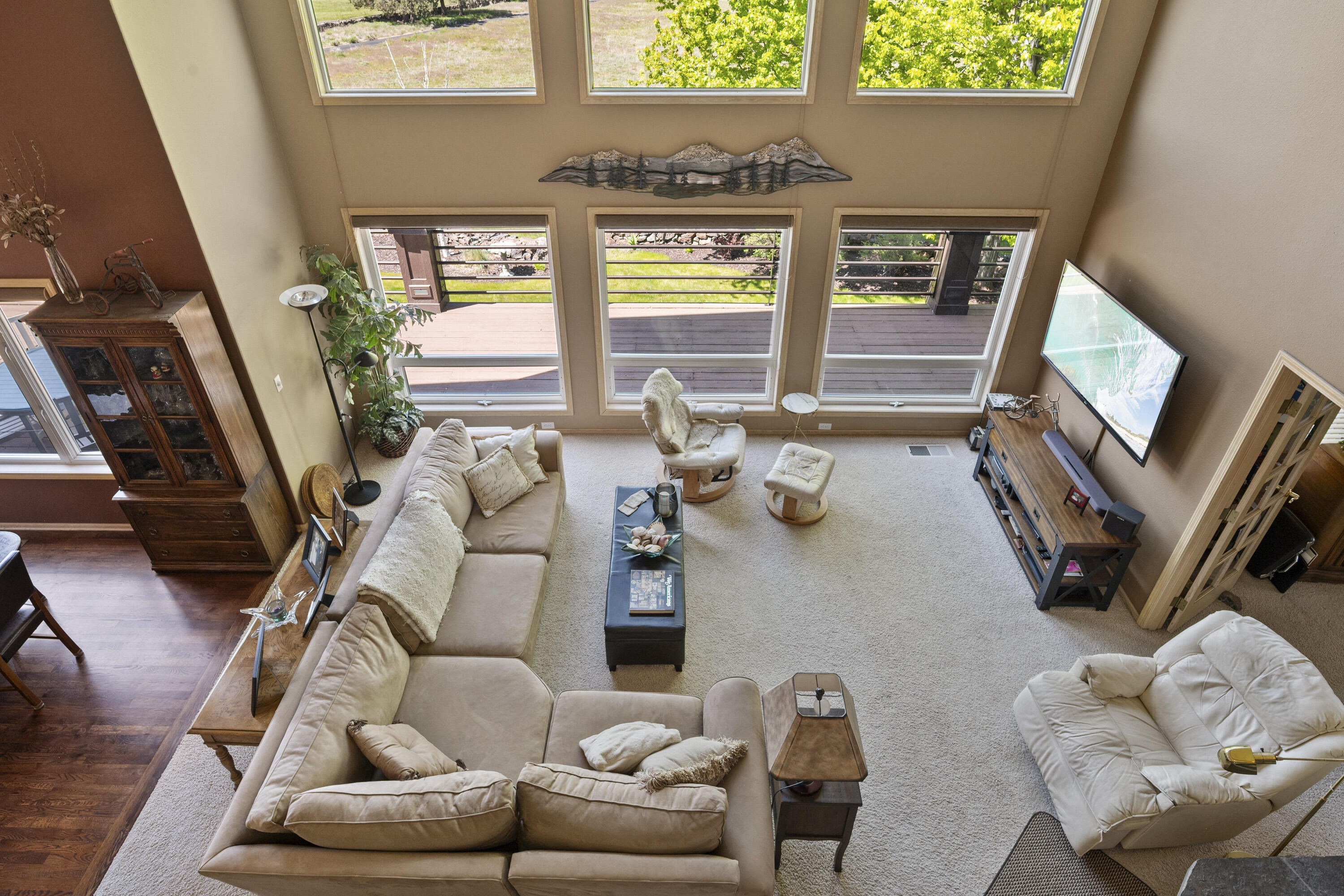 Powell Butte, Oregon, 97753, United States, 4 Bedrooms Bedrooms, ,3 BathroomsBathrooms,Residential,For Sale,1977407