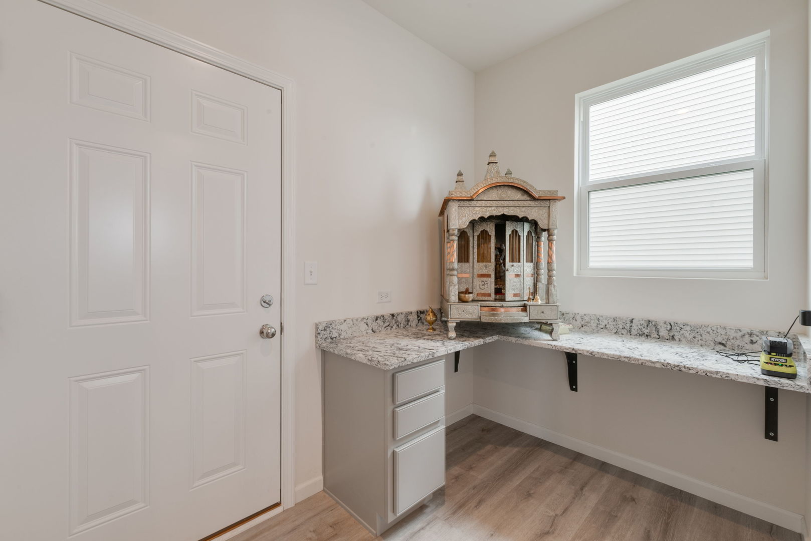 Algonquin, Illinois, 60102, United States, 3 Bedrooms Bedrooms, ,3 BathroomsBathrooms,Residential,For Sale,1962567