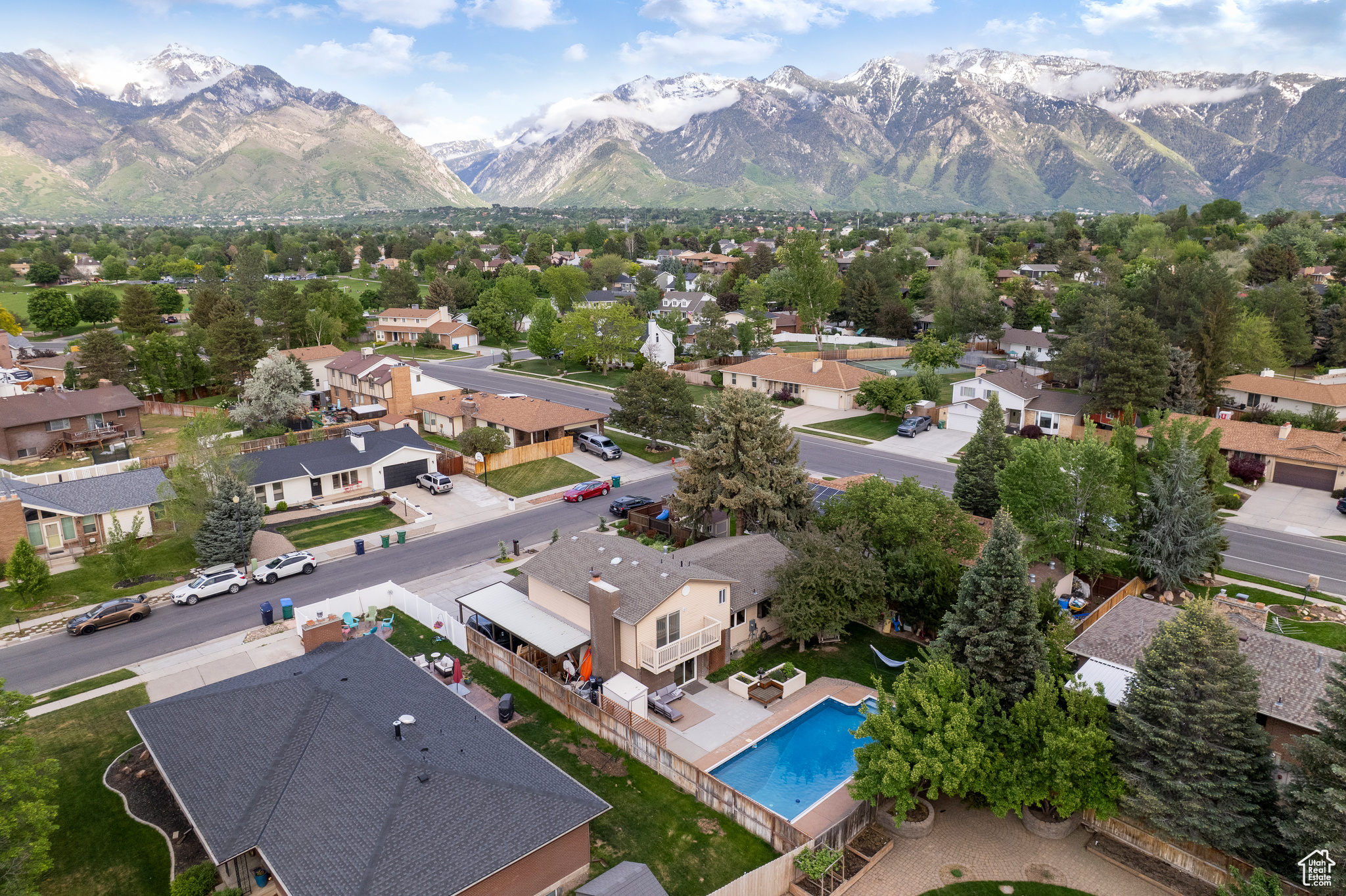 Sandy, Utah, 84093, United States, 6 Bedrooms Bedrooms, ,2 BathroomsBathrooms,Residential,For Sale,1882601