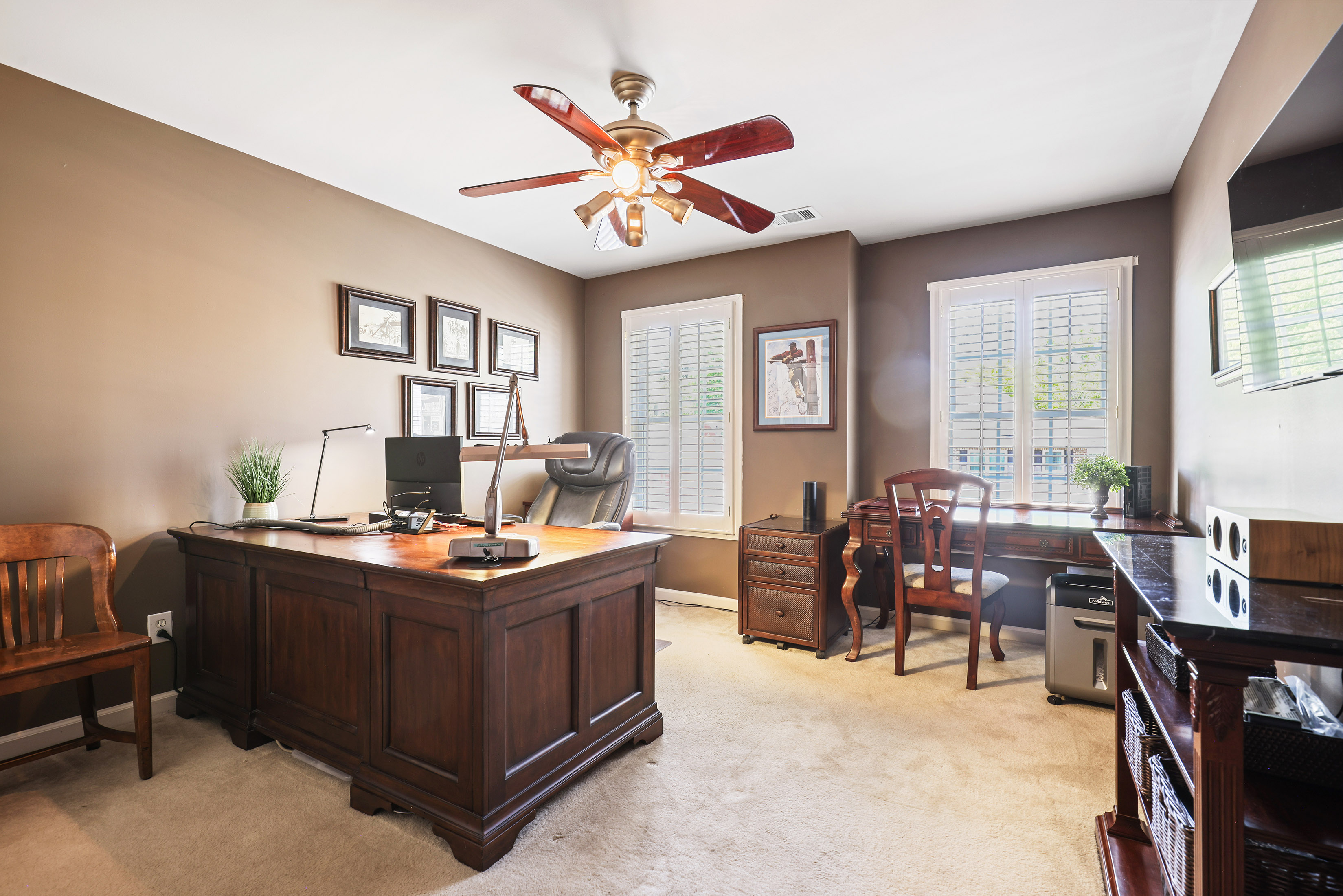  Immaculate and Move-In Ready Home - 物件實景
