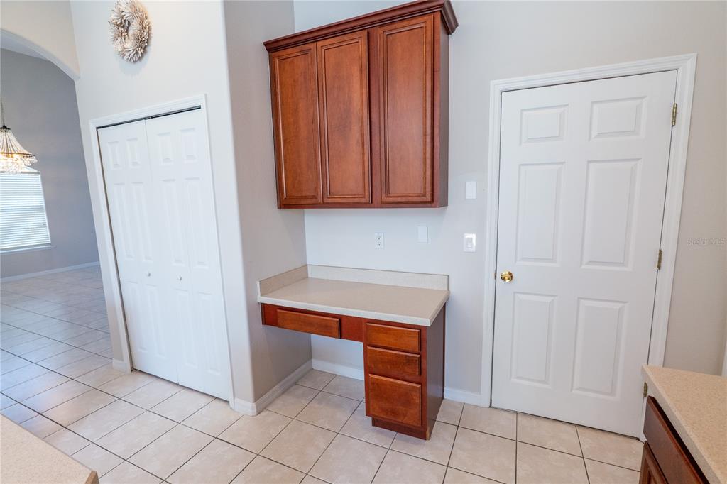 Orlando, Florida, 32824, United States, 5 Bedrooms Bedrooms, ,4 BathroomsBathrooms,Residential,For Sale,1988191