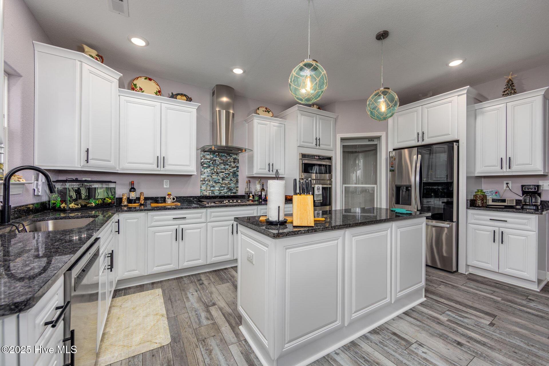 Elizabeth City, North Carolina, 27909, United States, 4 Bedrooms Bedrooms, ,3 BathroomsBathrooms,Residential,For Sale,1729027