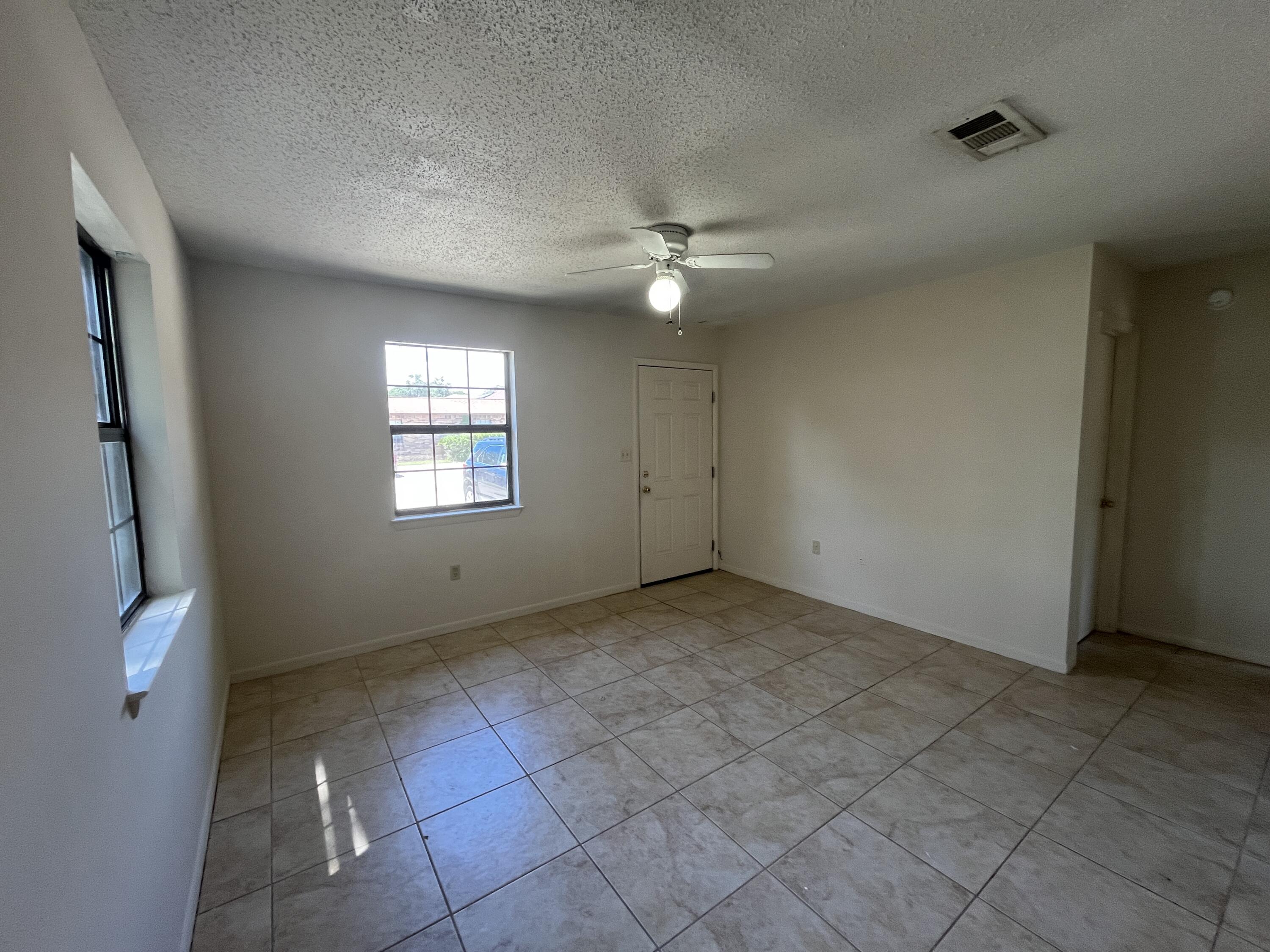 Fort Walton Beach, Florida, 32547, United States, 8 Bedrooms Bedrooms, ,4 BathroomsBathrooms,Residential,For Sale,1821326