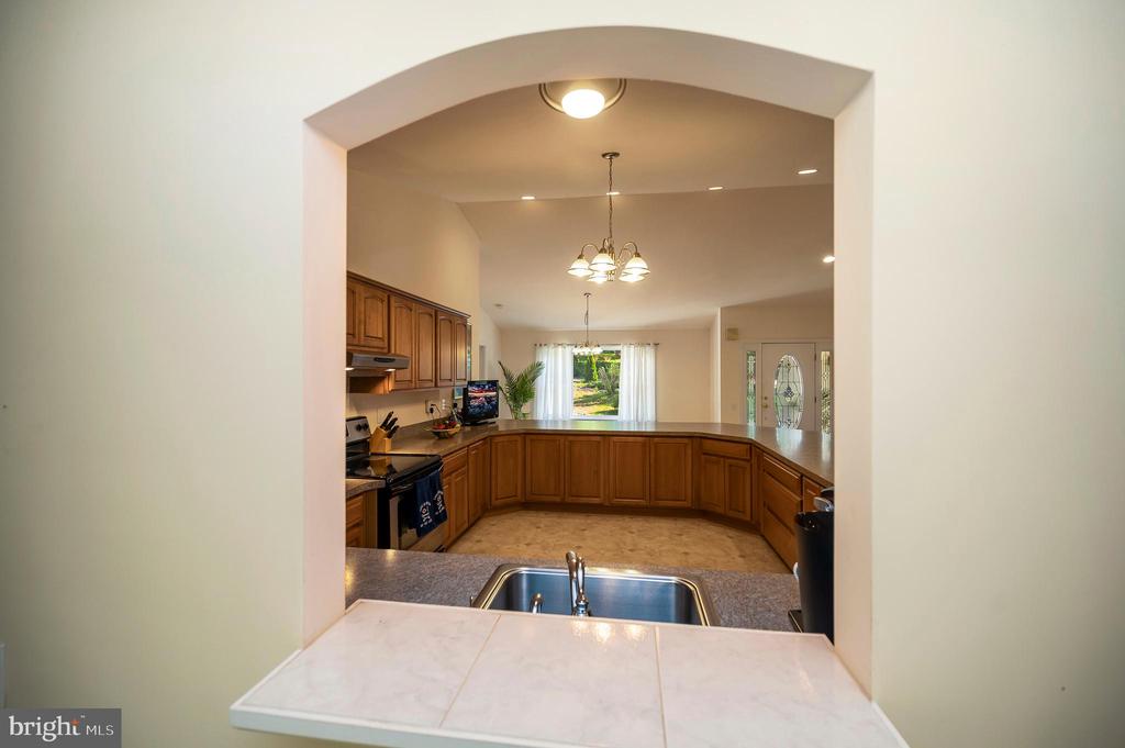 Locust Grove, Virginia, 22508, United States, 4 Bedrooms Bedrooms, ,4 BathroomsBathrooms,Residential,For Sale,1810650