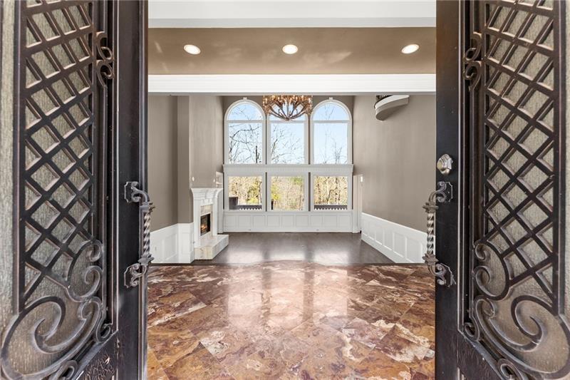 Alpharetta, Georgia, 30005, United States, 10 Bedrooms Bedrooms, ,13 BathroomsBathrooms,Residential,For Sale,1973838