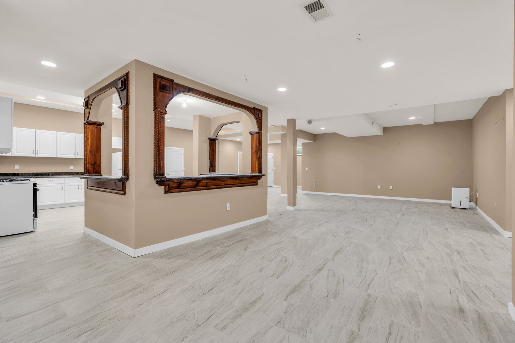  Luxury Multi-Generational Estate - 物件實景
