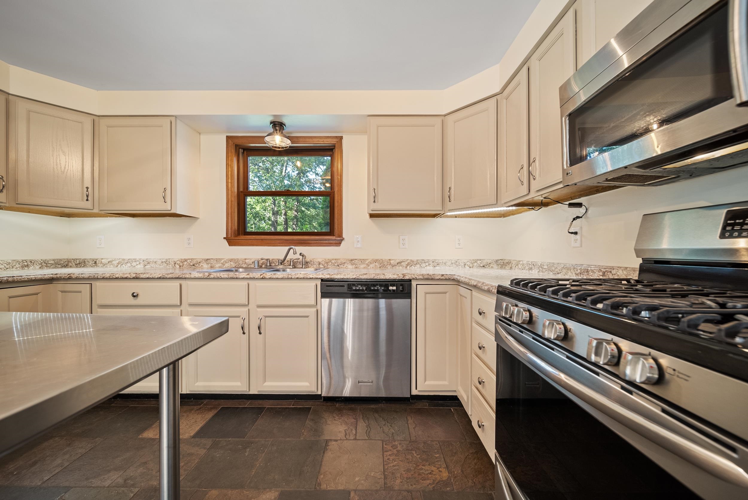 Lyndeborough, New Hampshire, 03082, United States, 3 Bedrooms Bedrooms, ,2 BathroomsBathrooms,Residential,For Sale,1917291