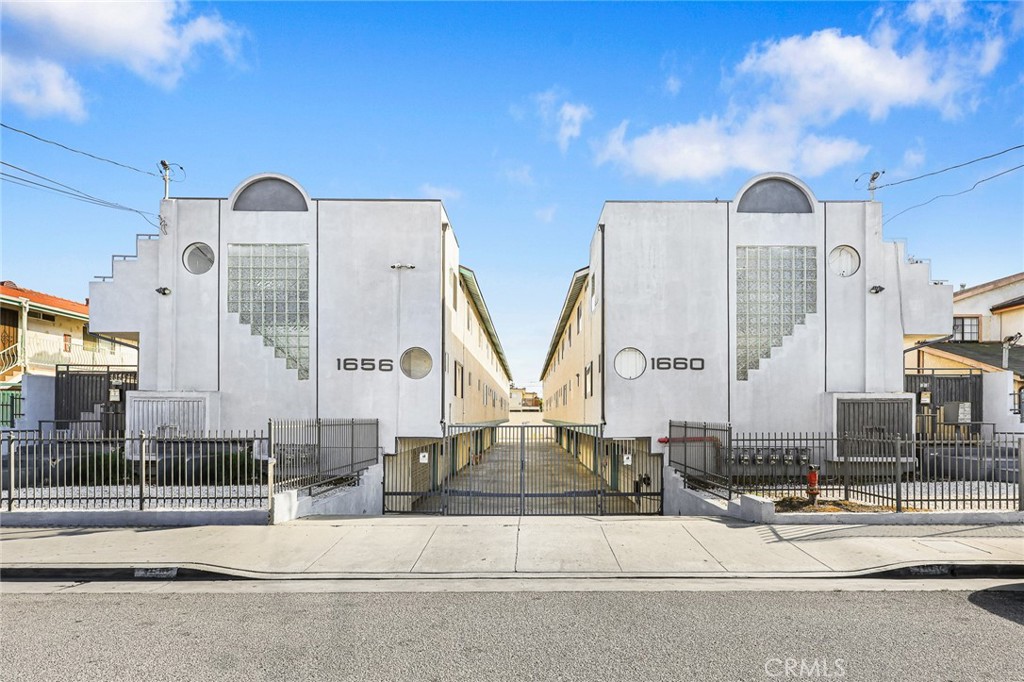 Gardena, California, 90247, United States, 3 Bedrooms Bedrooms, ,3 BathroomsBathrooms,Residential,For Sale,1974753