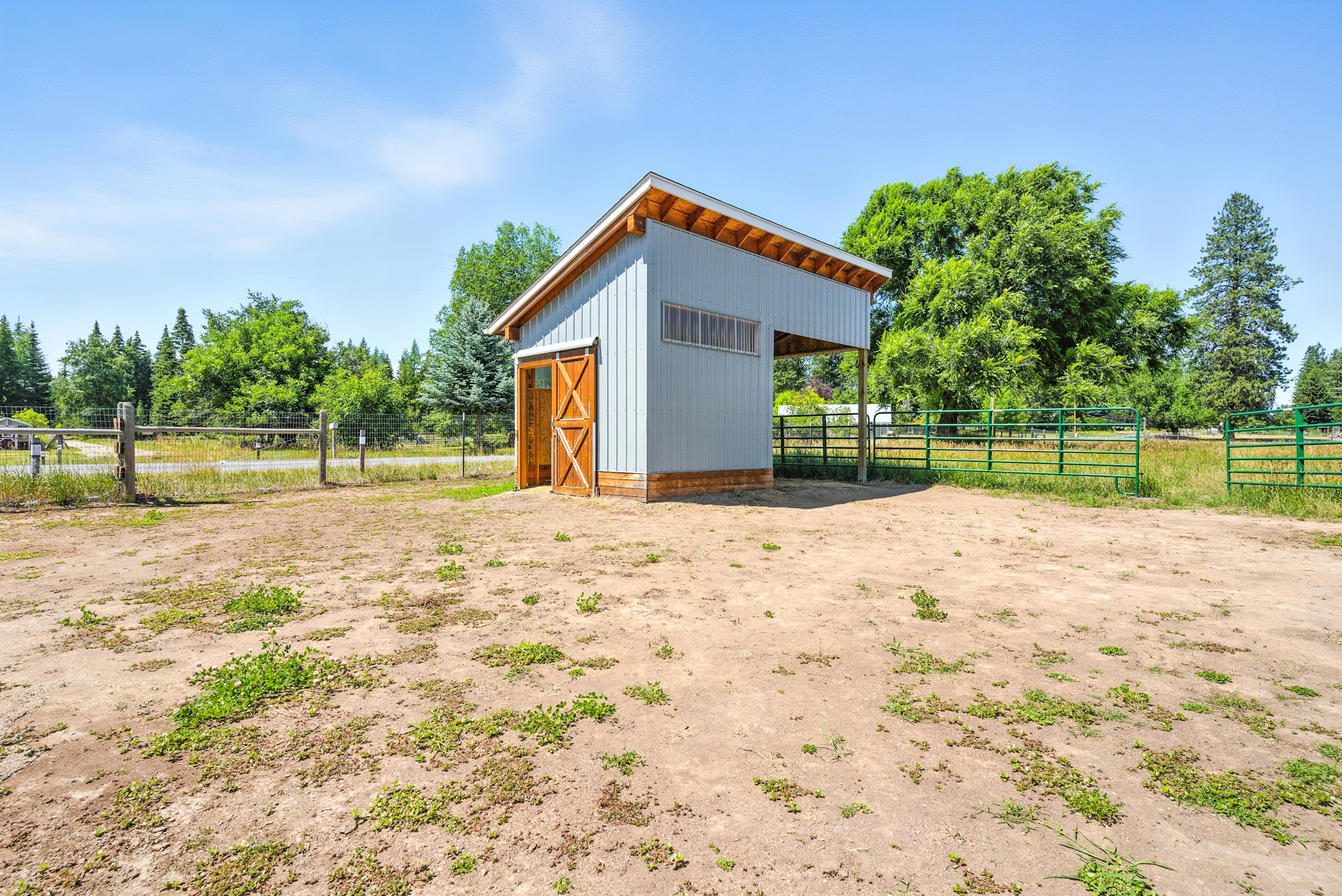 Bonners Ferry, Idaho, 83805, United States, 3 Bedrooms Bedrooms, ,2 BathroomsBathrooms,Residential,For Sale,1921279