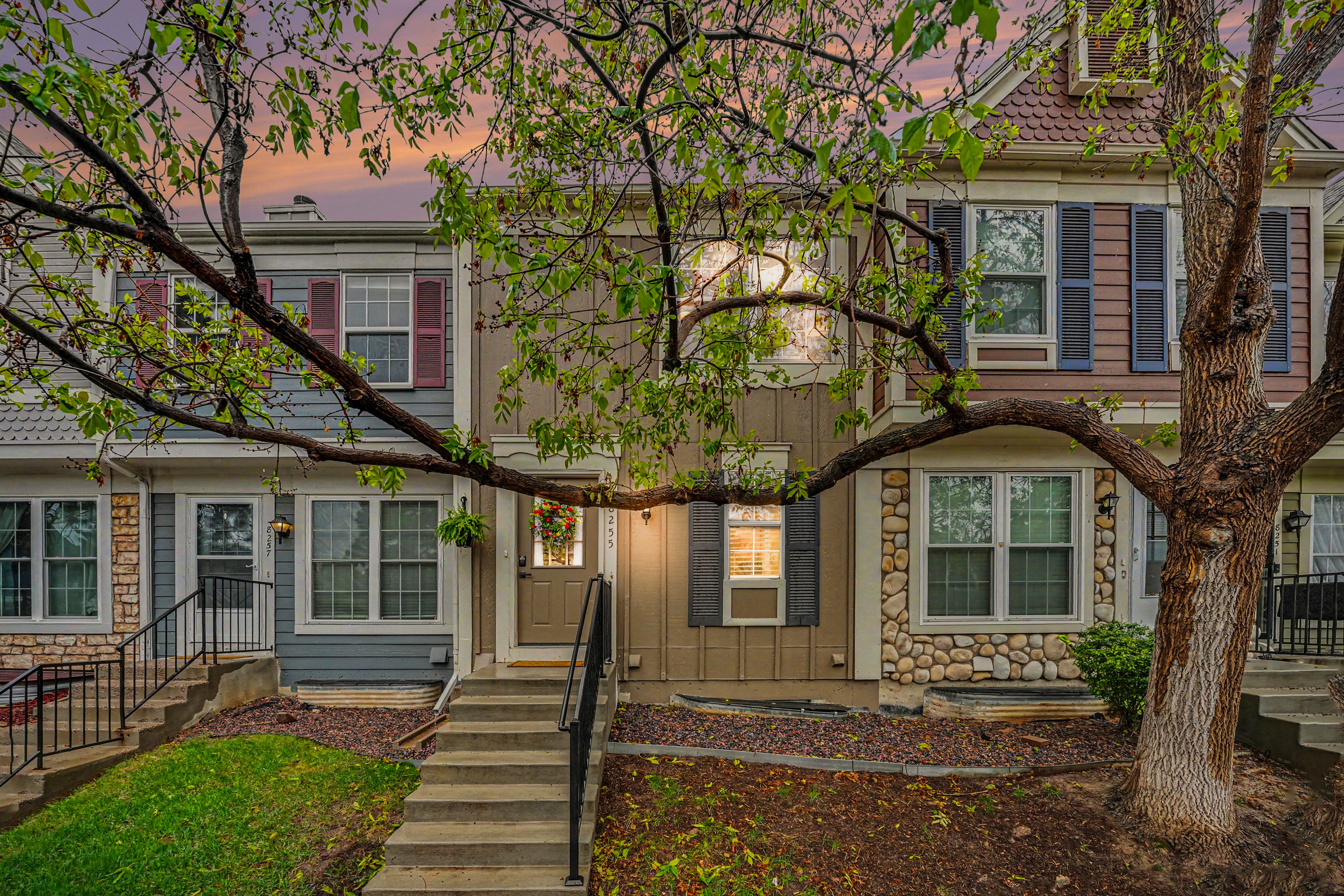 Fillmore Way, Centennial, CO 80122
