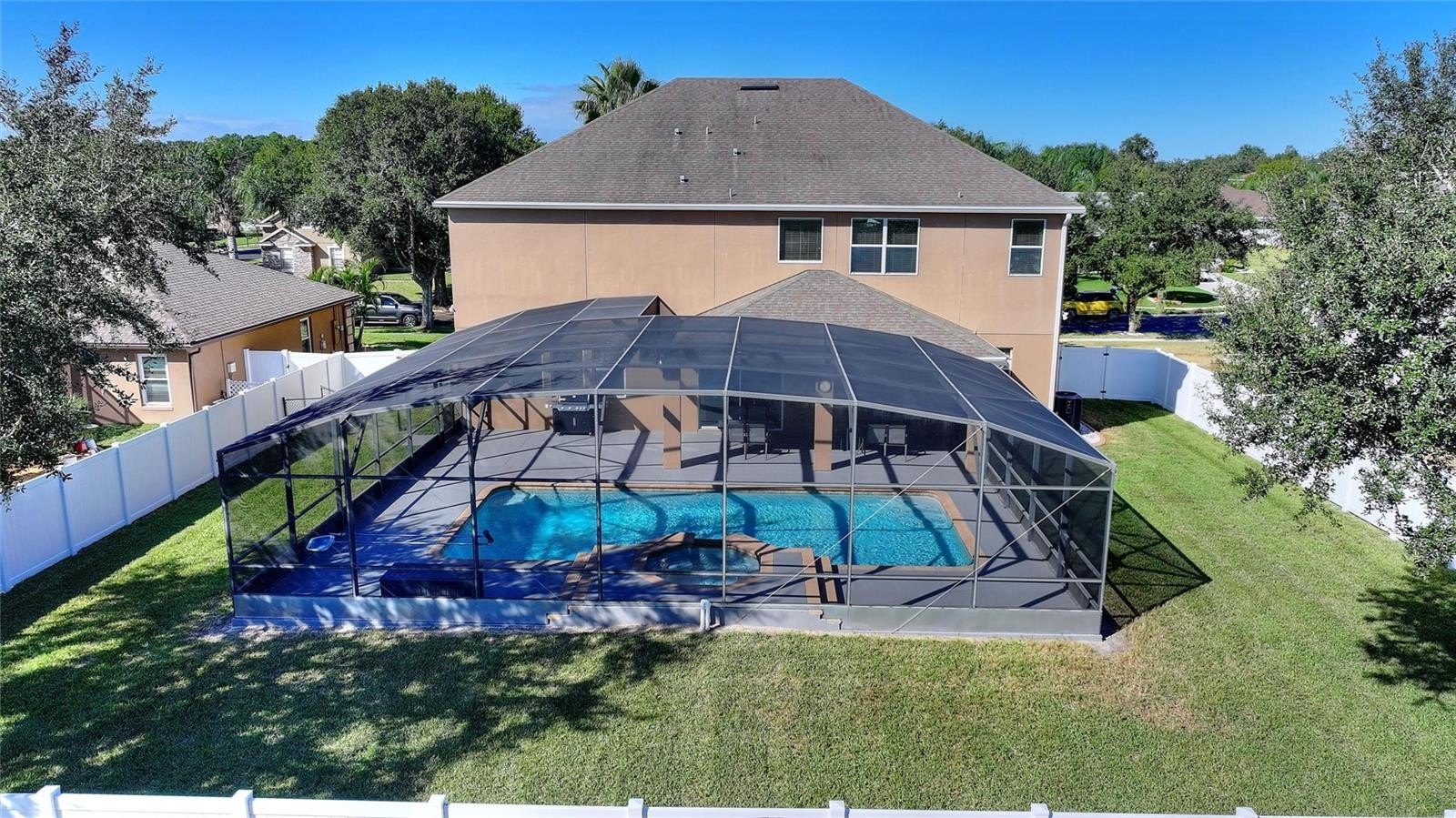 AUBURNDALE, Florida, 33823, United States, 5 Bedrooms Bedrooms, ,5 BathroomsBathrooms,Residential,For Sale,1986097