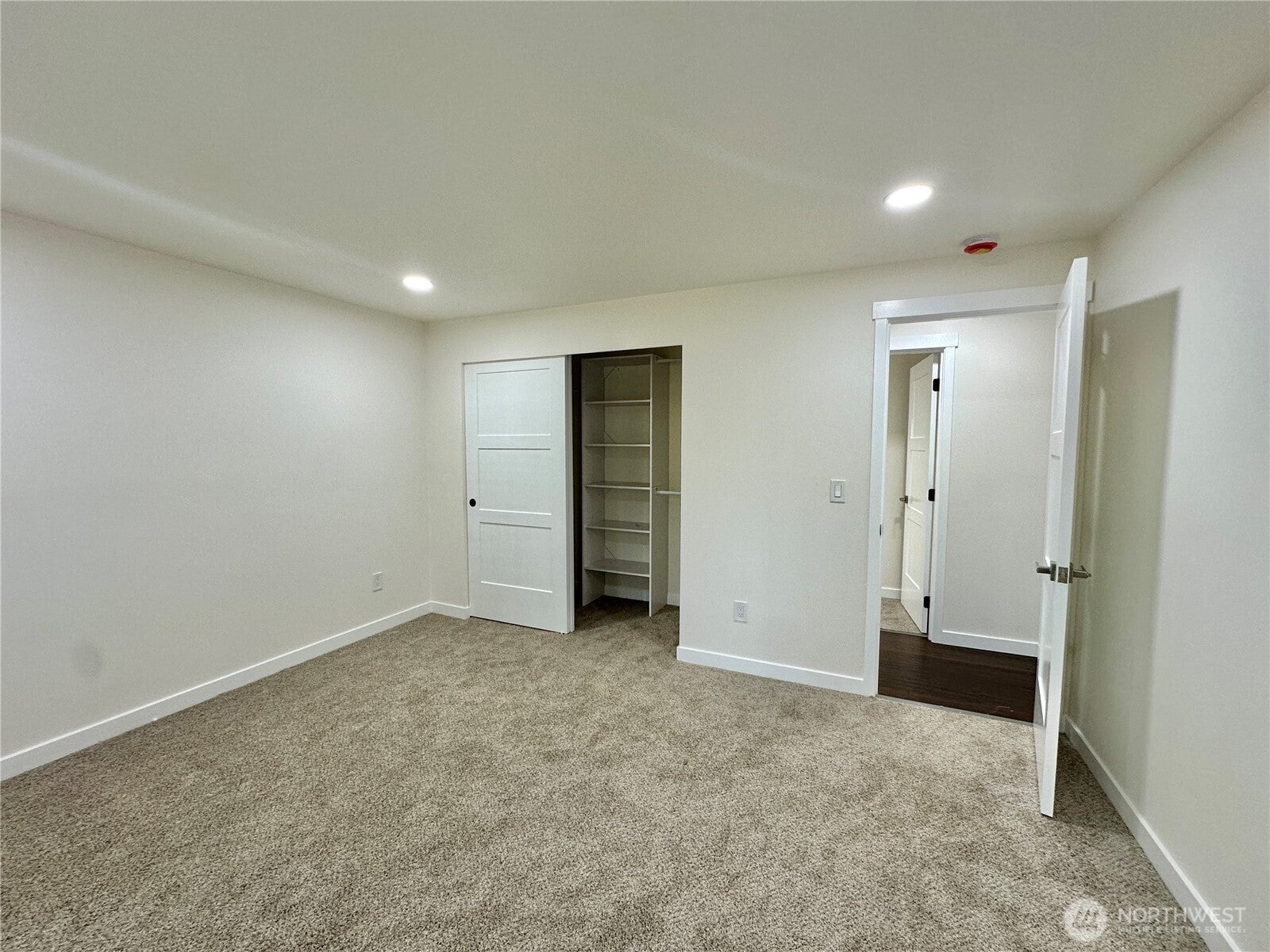 Olympia, Washington, 98516, United States, 4 Bedrooms Bedrooms, ,3 BathroomsBathrooms,Residential,For Sale,1905685