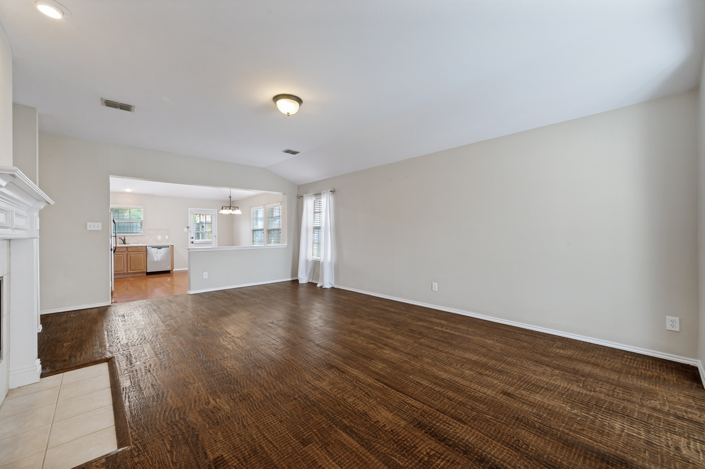  2677 Calmwater Drive, Little Elm, TX - 物件實景