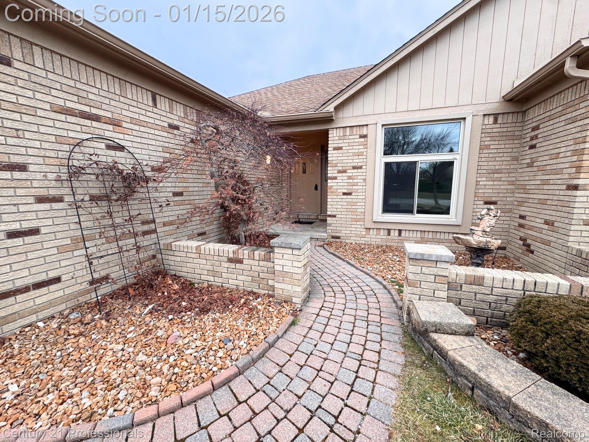 SterlingHeights, Michigan, 48310, United States, 3 Bedrooms Bedrooms, ,3 BathroomsBathrooms,Residential,For Sale,2010061