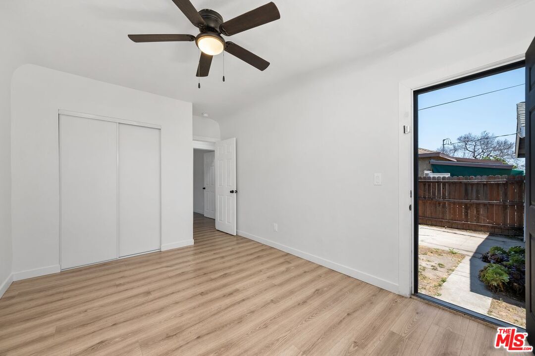 Los Angeles, California, 90059, United States, 2 Bedrooms Bedrooms, ,1 BathroomBathrooms,Residential,For Sale,1847289