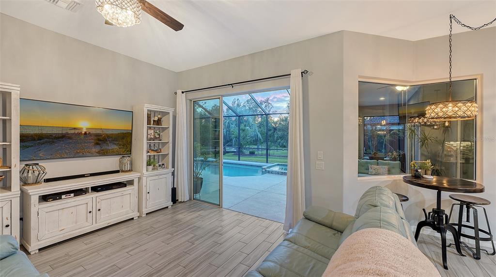 Parrish, Florida, 34219, United States, 4 Bedrooms Bedrooms, ,4 BathroomsBathrooms,Residential,For Sale,1960879