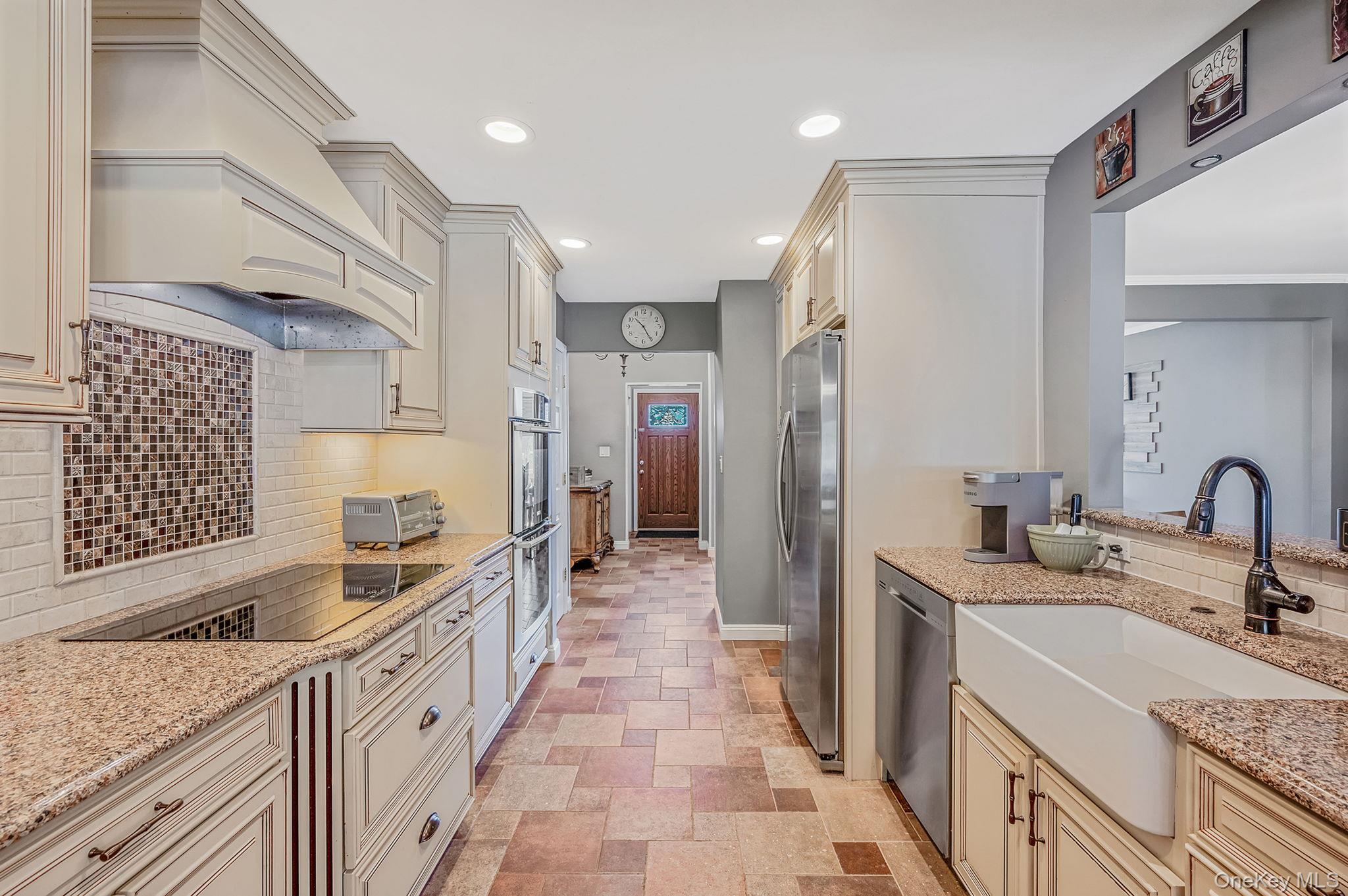 East Meadow, New York, 11554, United States, 3 Bedrooms Bedrooms, ,3 BathroomsBathrooms,Residential,For Sale,1939671