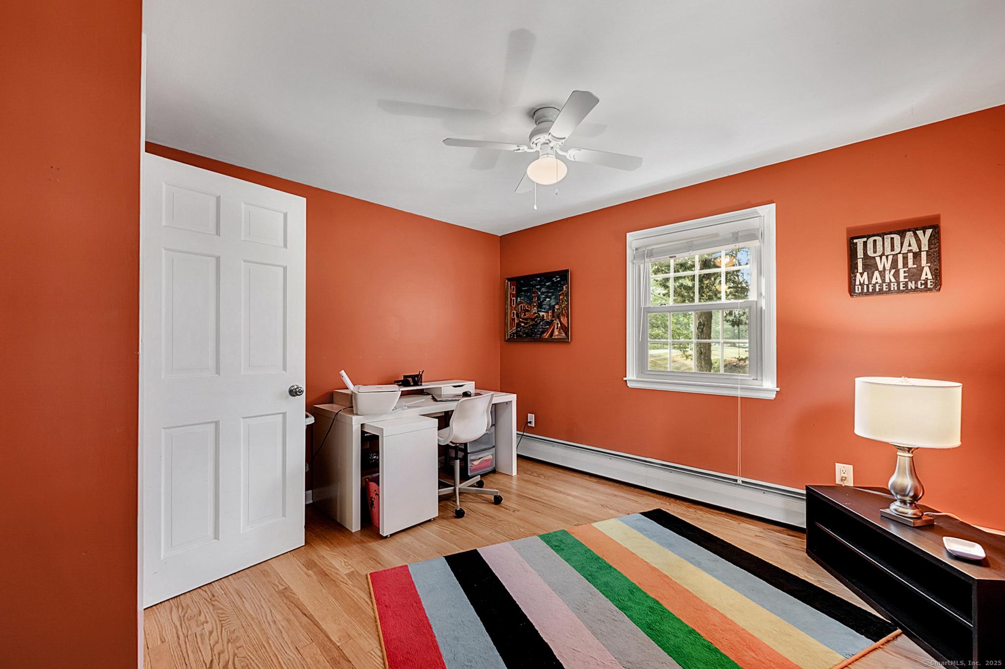 Middletown, Connecticut, 06457, United States, 4 Bedrooms Bedrooms, ,2 BathroomsBathrooms,Residential,For Sale,1920359