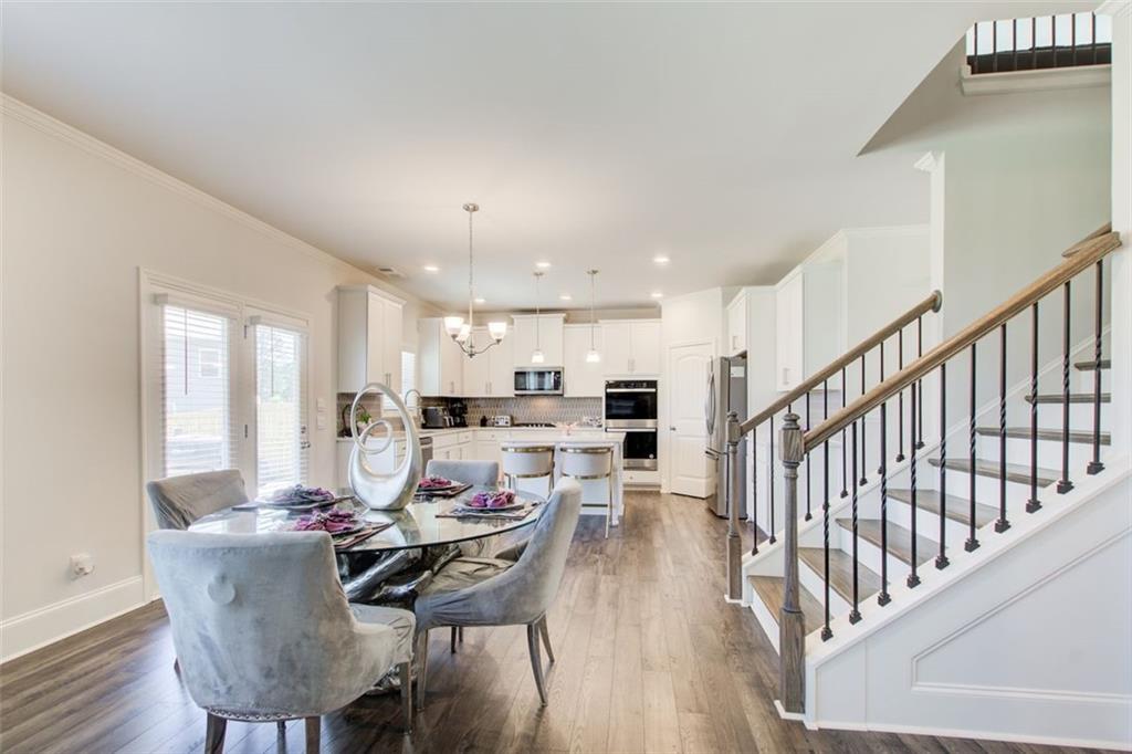 Acworth, Georgia, 30101, United States, 6 Bedrooms Bedrooms, ,4 BathroomsBathrooms,Residential,For Sale,1828453