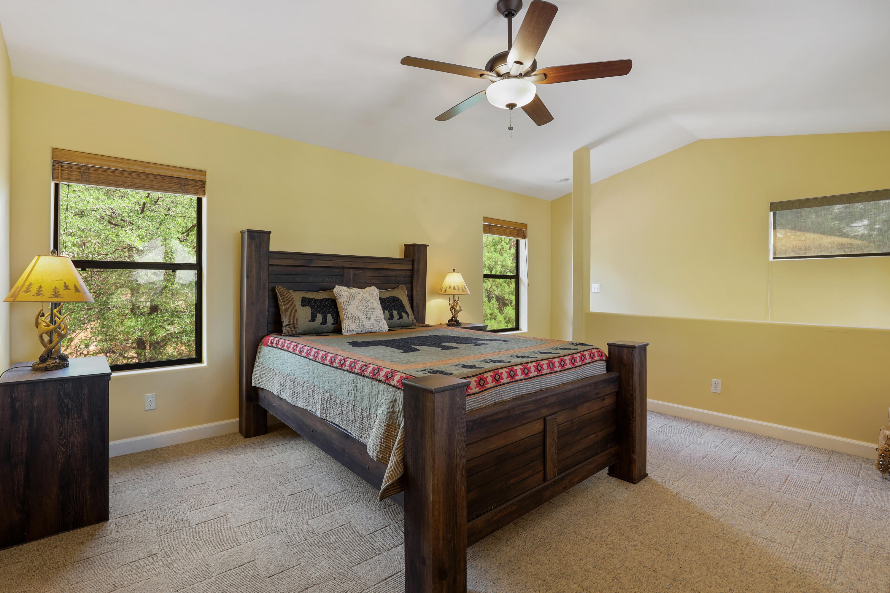 Pine, Arizona, 85544, United States, 2 Bedrooms Bedrooms, ,2 BathroomsBathrooms,Residential,For Sale,1917877