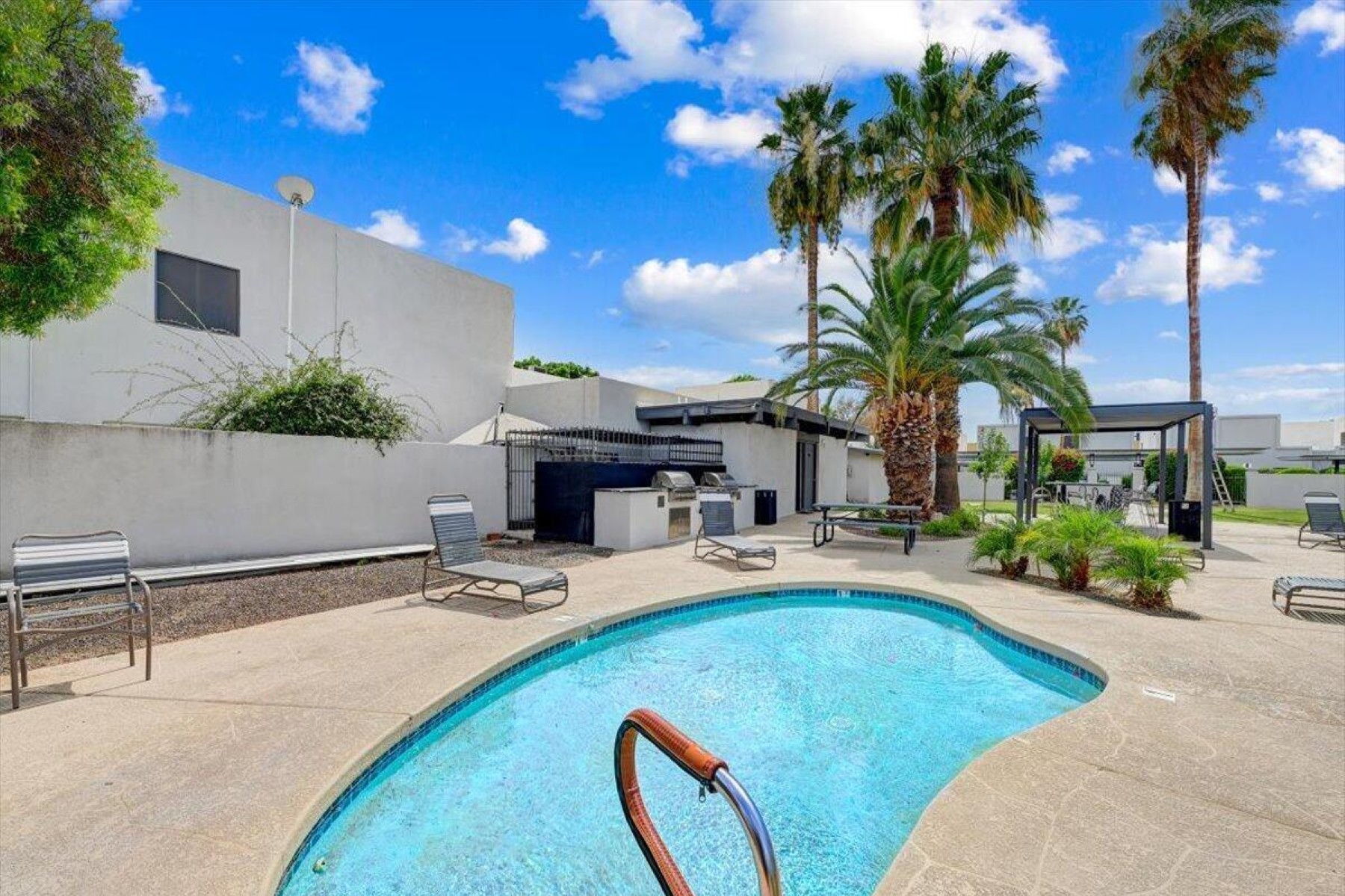  8550 E Indian School Road ¦Scottsdale, AZ - 物件實景