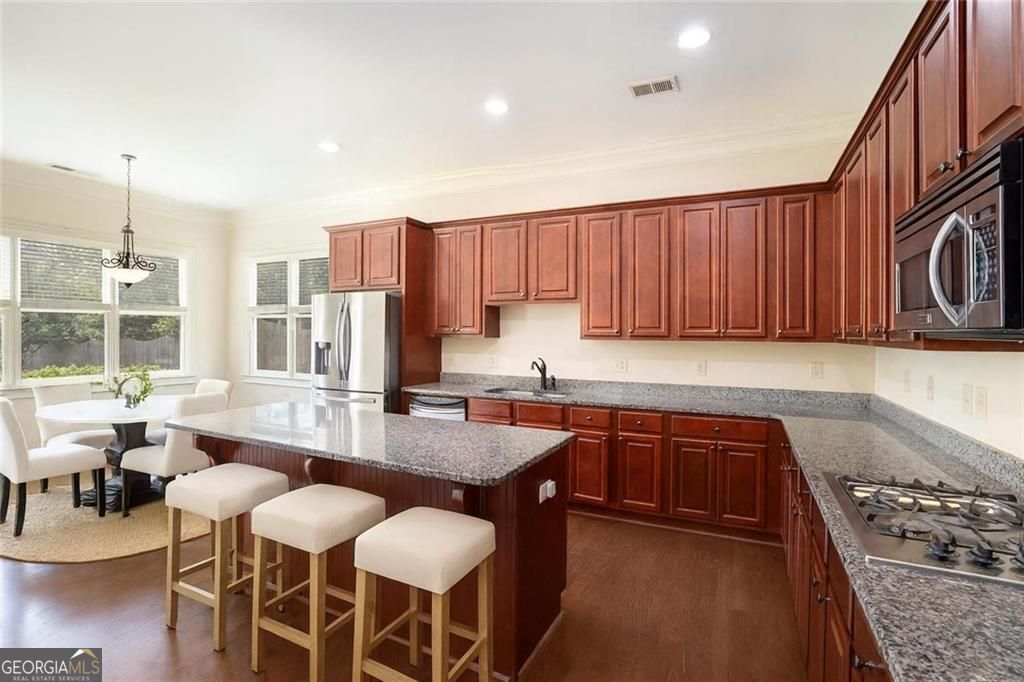 Smyrna, Georgia, 30082, United States, 4 Bedrooms Bedrooms, ,3 BathroomsBathrooms,Residential,For Sale,1899932