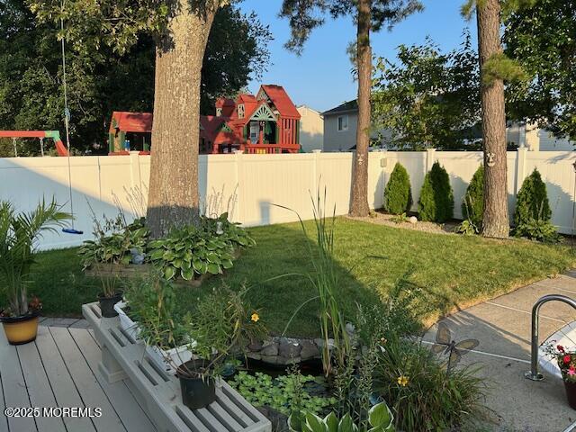 Howell, New Jersey, 07731, United States, 5 Bedrooms Bedrooms, ,3 BathroomsBathrooms,Residential,For Sale,1935979
