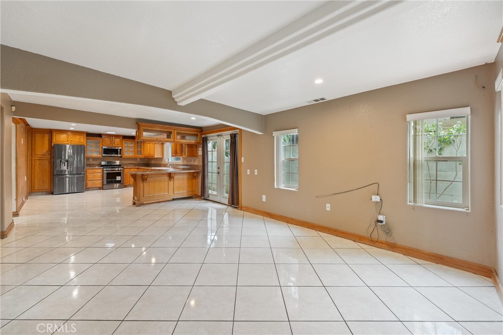 Los Angeles, California, 90033, United States, 4 Bedrooms Bedrooms, ,3 BathroomsBathrooms,Residential,For Sale,1834728