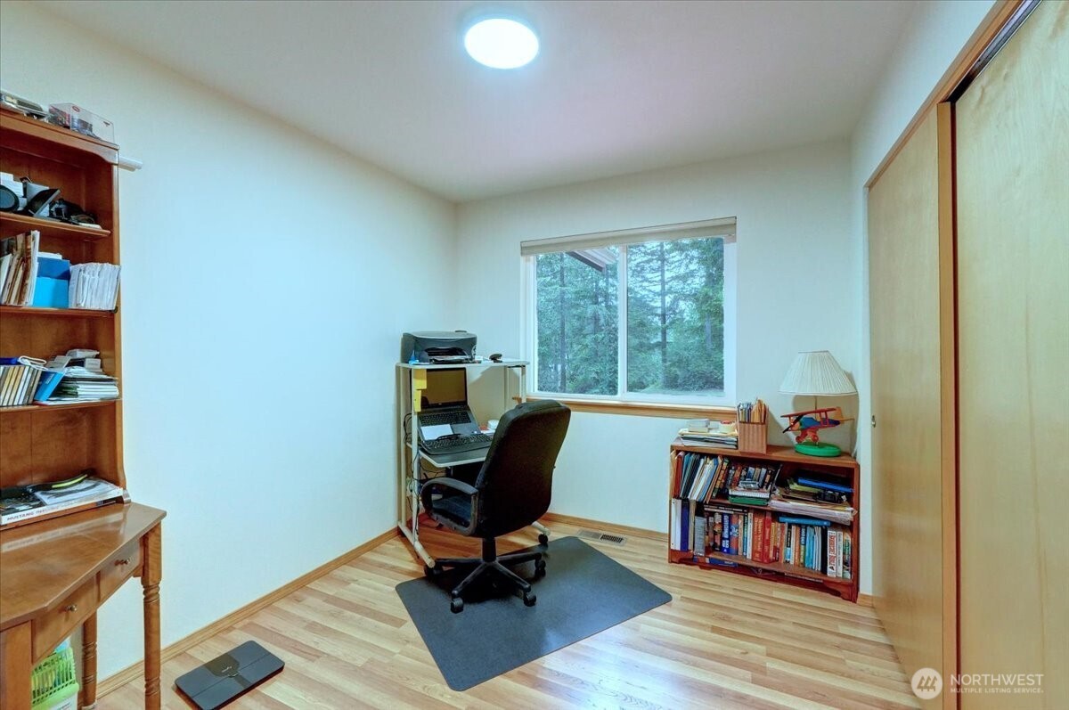 Port Orchard, Washington, 98367, United States, 3 Bedrooms Bedrooms, ,2 BathroomsBathrooms,Residential,For Sale,1828353