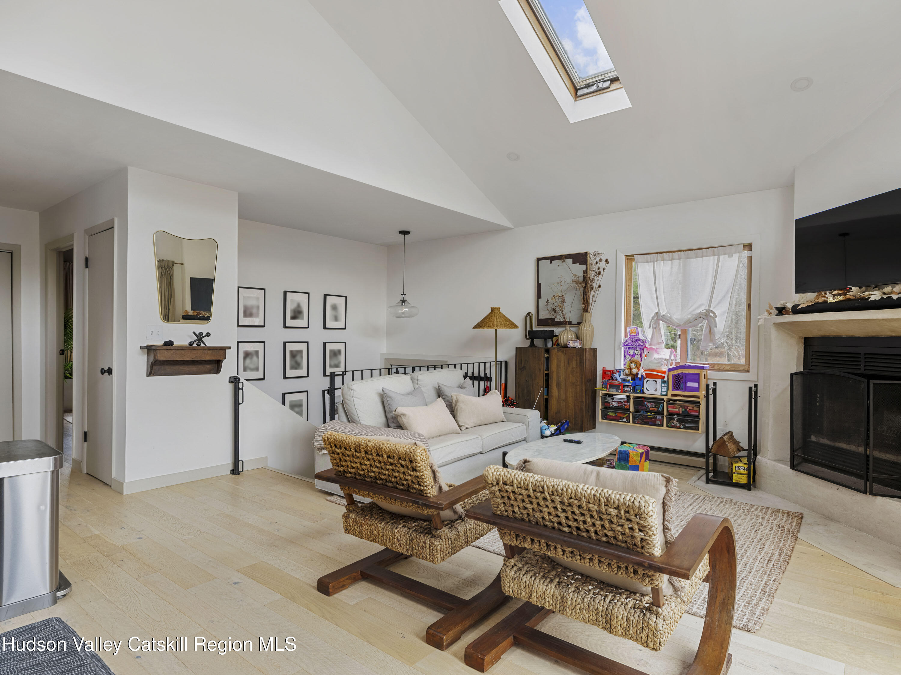 Jewett, New York, 12444, United States, 3 Bedrooms Bedrooms, ,3 BathroomsBathrooms,Residential,For Sale,1996238