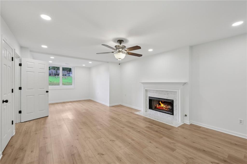 Alpharetta, Georgia, 30004, United States, 4 Bedrooms Bedrooms, ,3 BathroomsBathrooms,Residential,For Sale,1900649