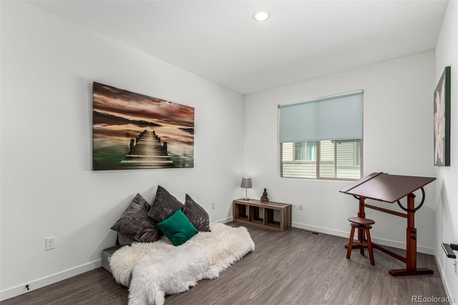 Arvada, Colorado, 80004, United States, 3 Bedrooms Bedrooms, ,2 BathroomsBathrooms,Residential,For Sale,1973817