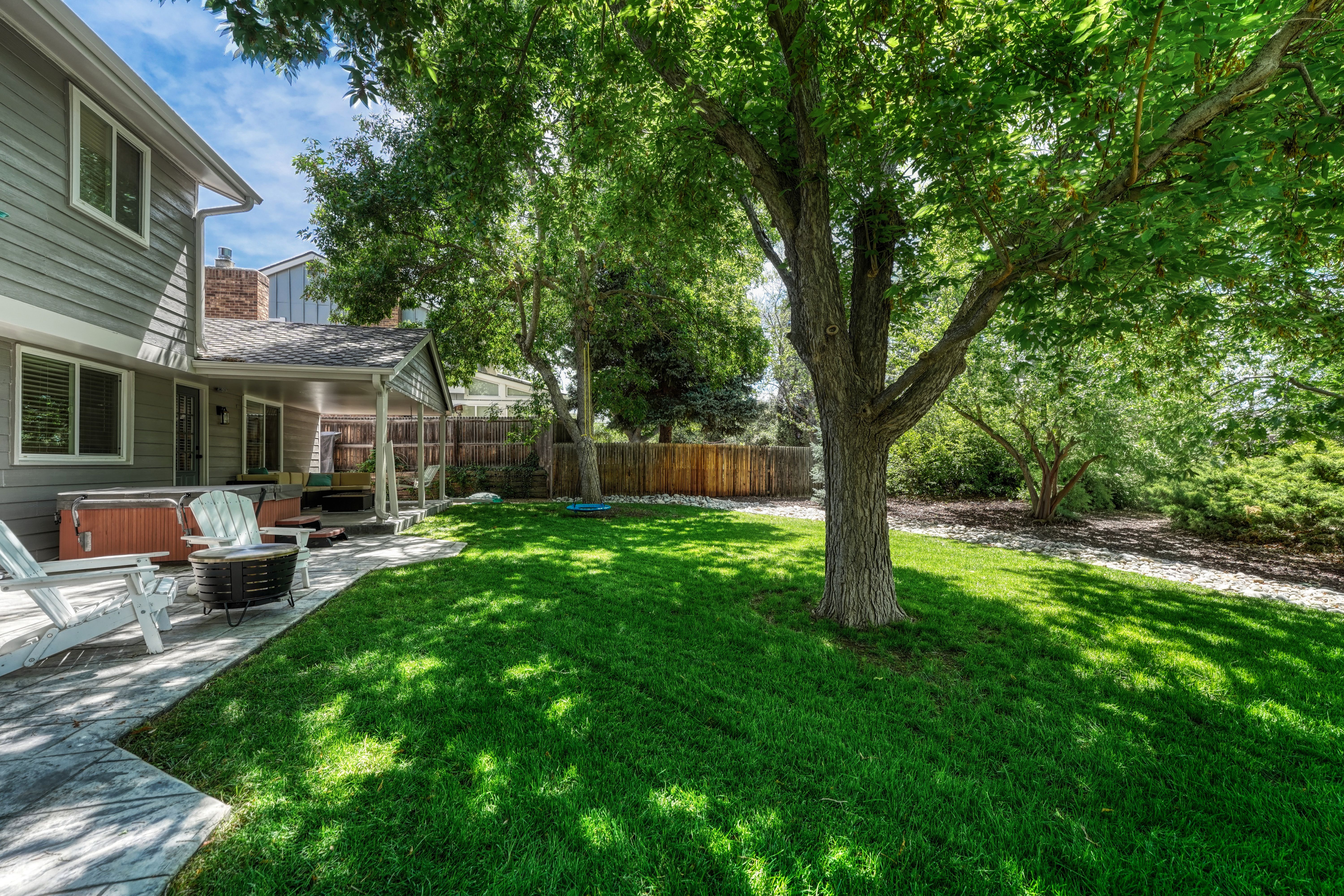  Home in the Coveted Knolls with a Pool and Tennis Courts - 物件實景