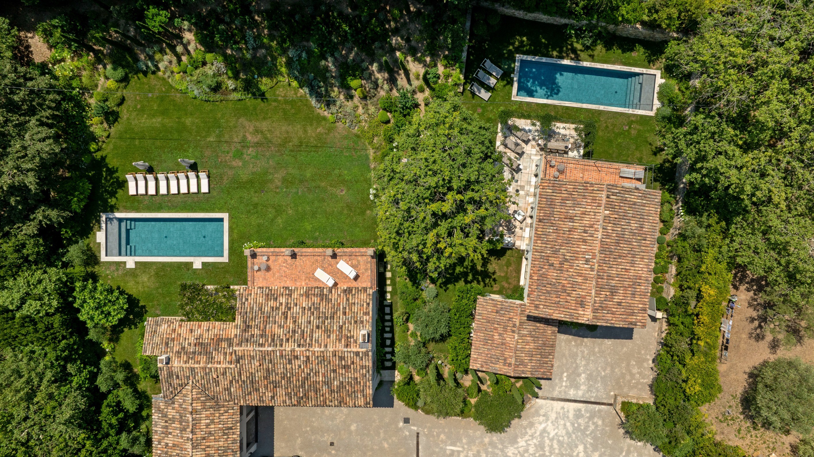  Saint-Tropez: Two villas with private pools for sale near the village center - 物件實景