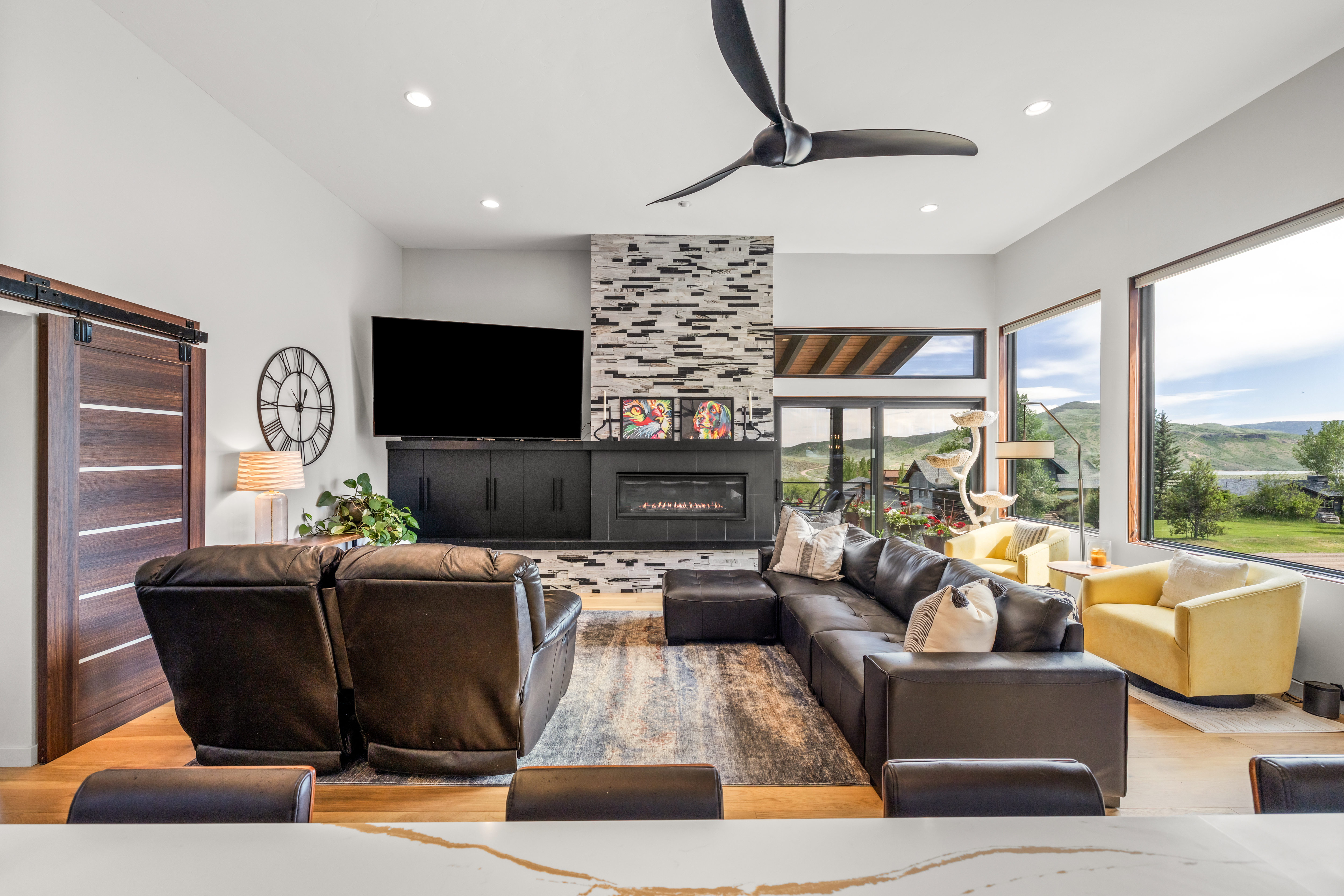  29946 Rock Point Trail, Oak Creek, CO, 80467 - 物件實景