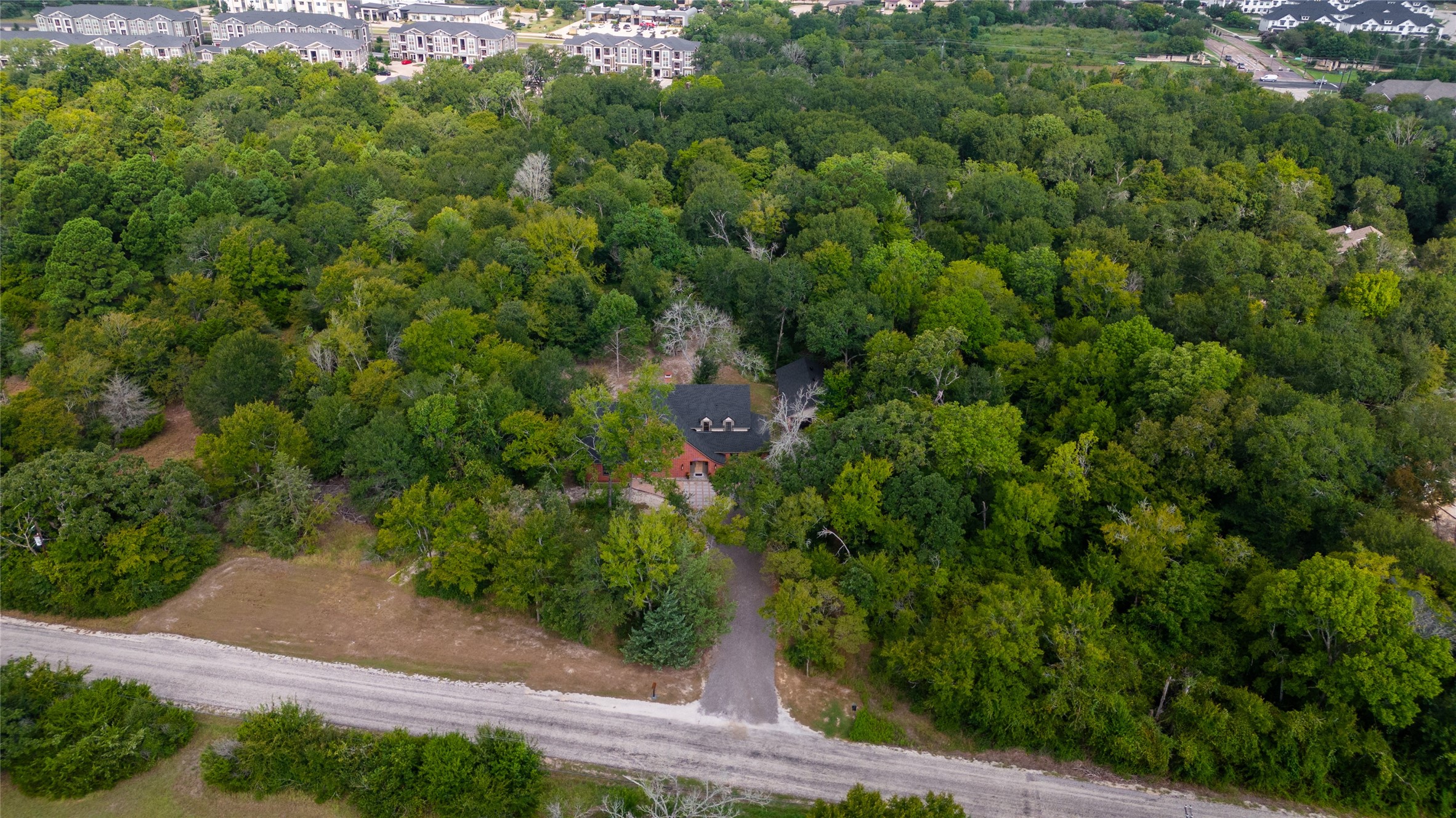 College Station, Texas, 77845, United States, 4 Bedrooms Bedrooms, ,5 BathroomsBathrooms,Residential,For Sale,1940376