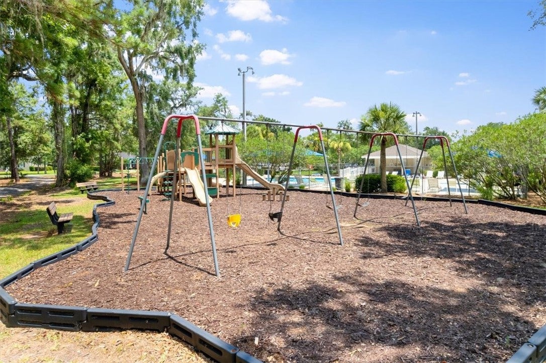 Brunswick, Georgia, 31523, United States, 3 Bedrooms Bedrooms, ,4 BathroomsBathrooms,Residential,For Sale,1991614