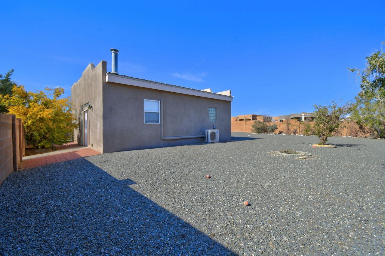 Rio Rancho, New Mexico, 87144, United States, 3 Bedrooms Bedrooms, ,2 BathroomsBathrooms,Residential,For Sale,1993509