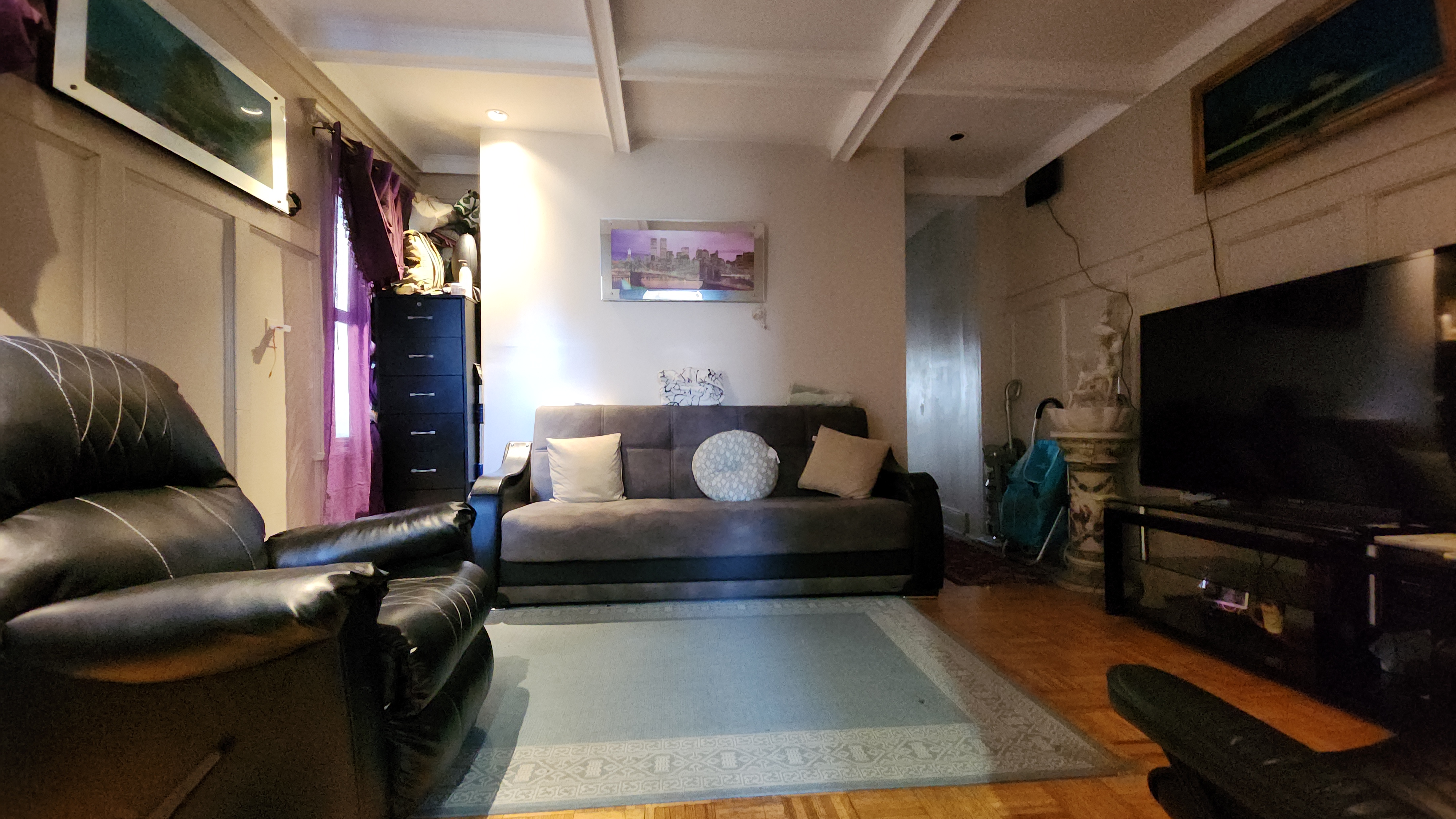 Elmhurst, New York, 11373, United States, 10 Bedrooms Bedrooms, ,3 BathroomsBathrooms,Residential,For Sale,1895054