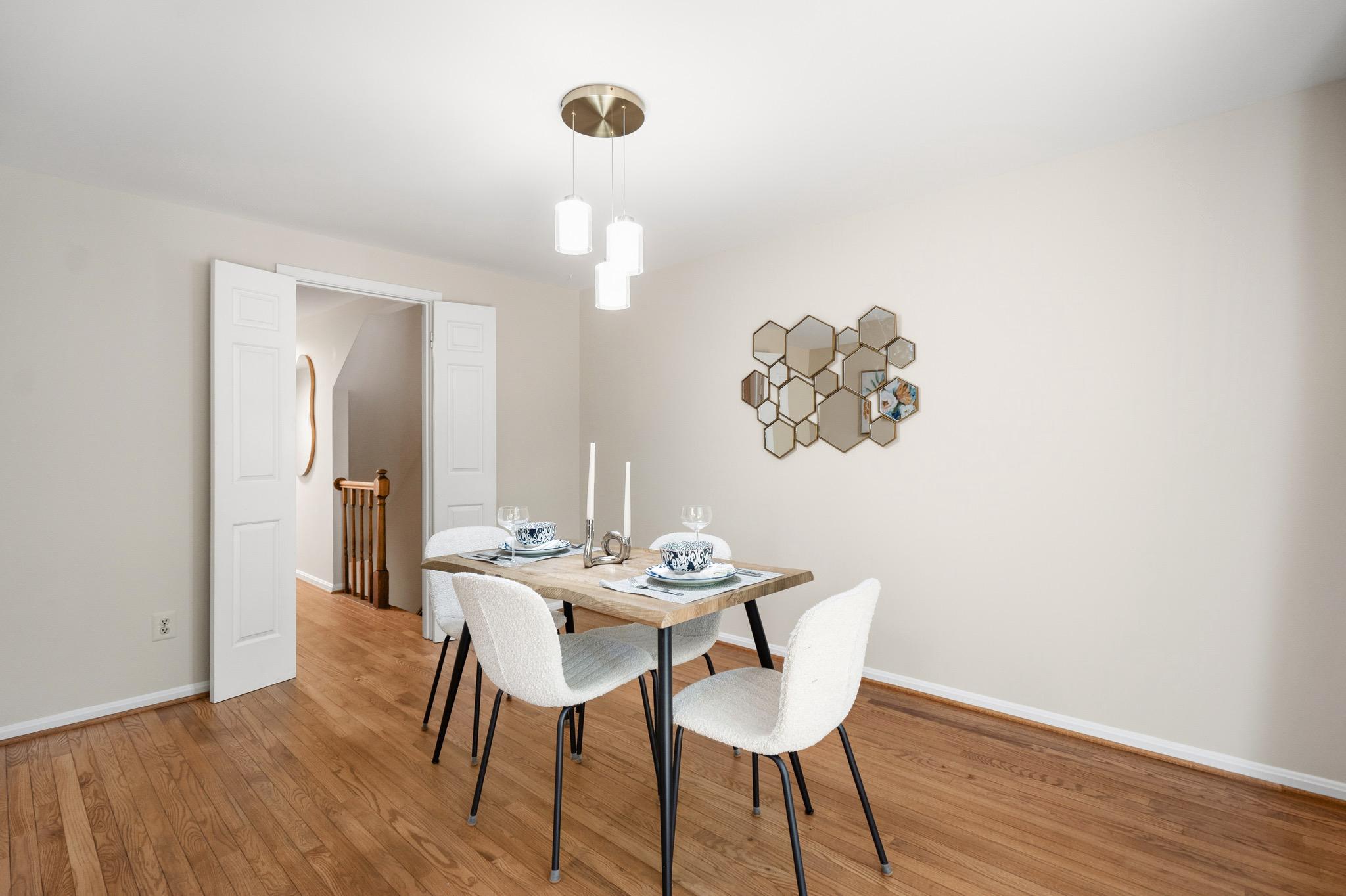  8943 Park Forest Drive, Springfield, VA, 22152 - 物件實景