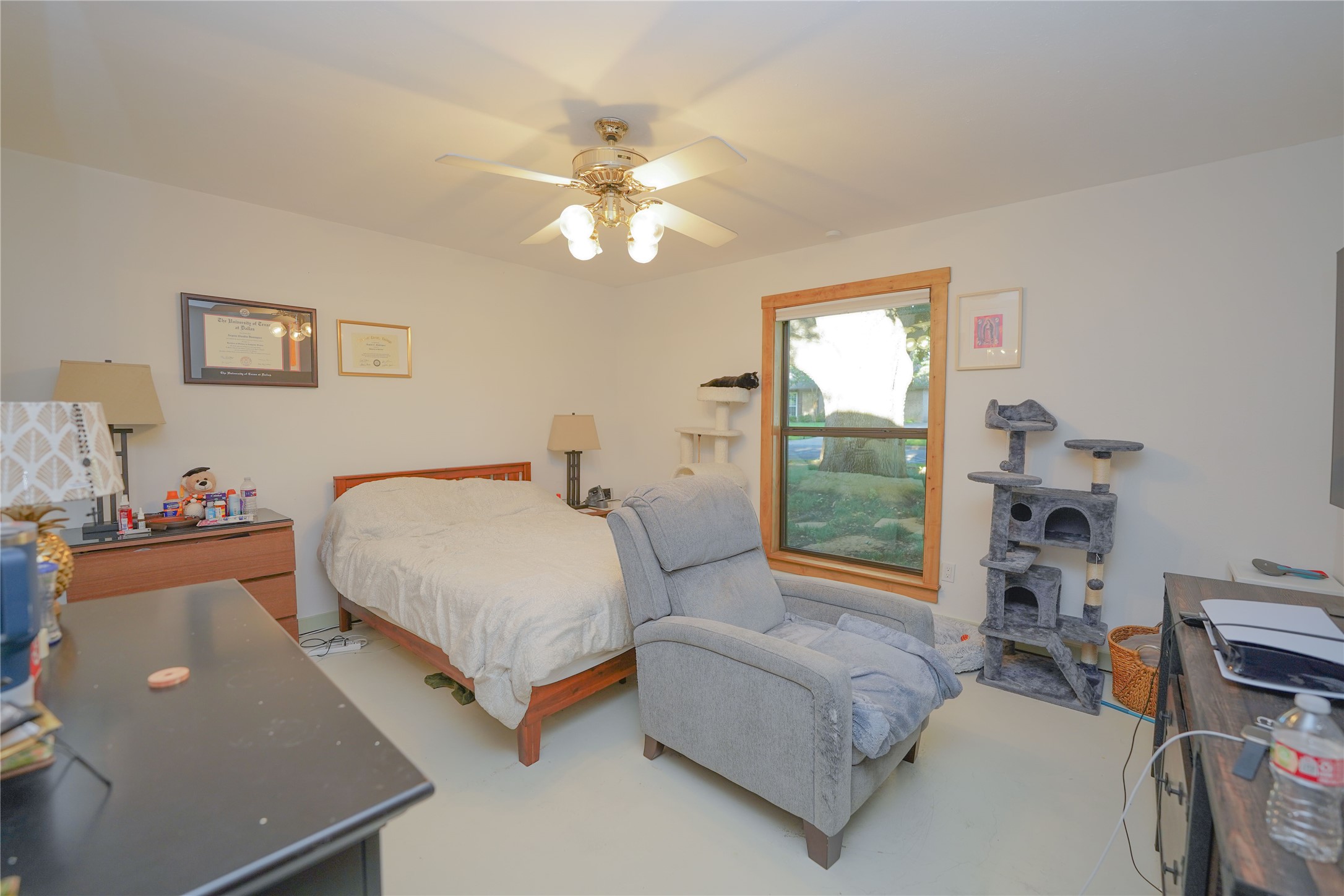 Fort Worth, Texas, 76116, United States, 4 Bedrooms Bedrooms, ,3 BathroomsBathrooms,Residential,For Sale,1901909