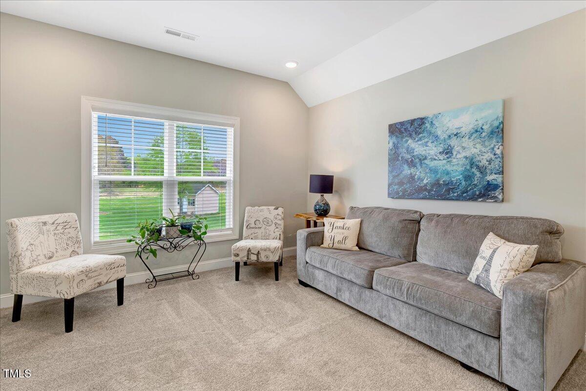 Oxford, North Carolina, 27565, United States, 3 Bedrooms Bedrooms, ,3 BathroomsBathrooms,Residential,For Sale,1911867