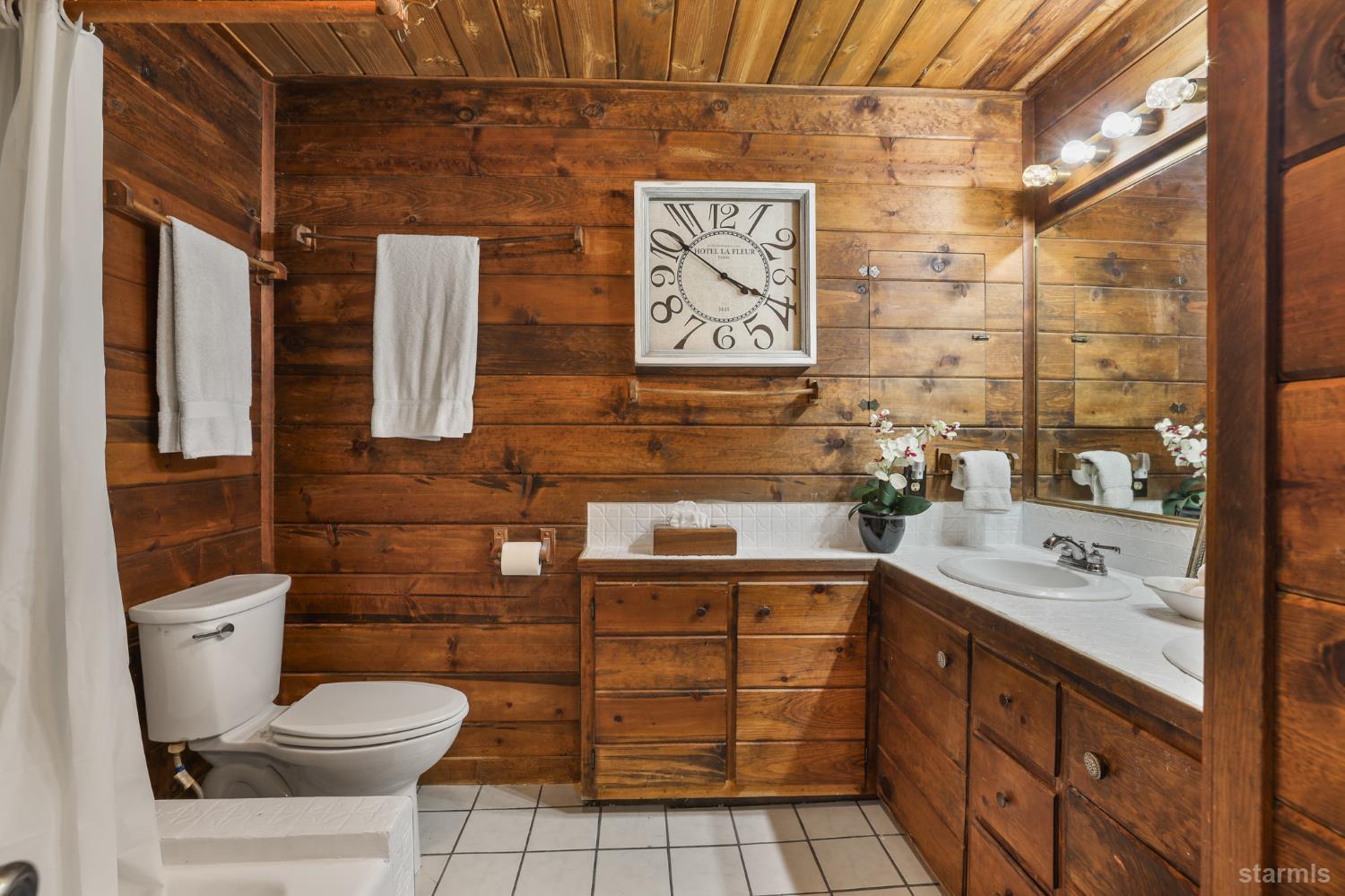 South Lake Tahoe, California, 96150, United States, 3 Bedrooms Bedrooms, ,2 BathroomsBathrooms,Residential,For Sale,2003328